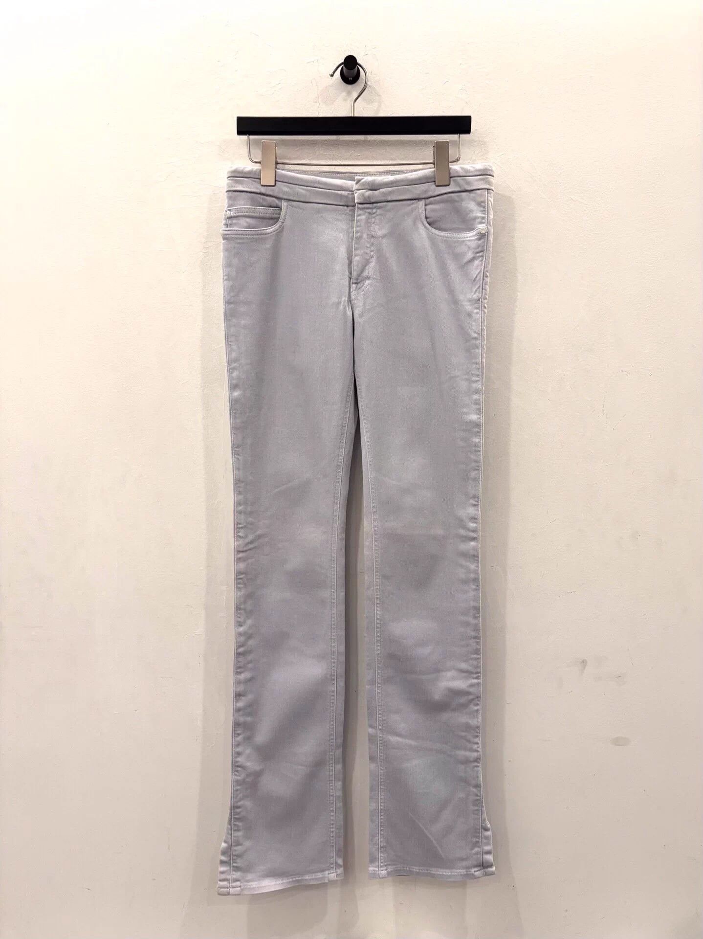Chanel CHANEL women's light gray back white logo jeans 40 Size 28" / US 6 / IT 42 - 1 Thumbnail