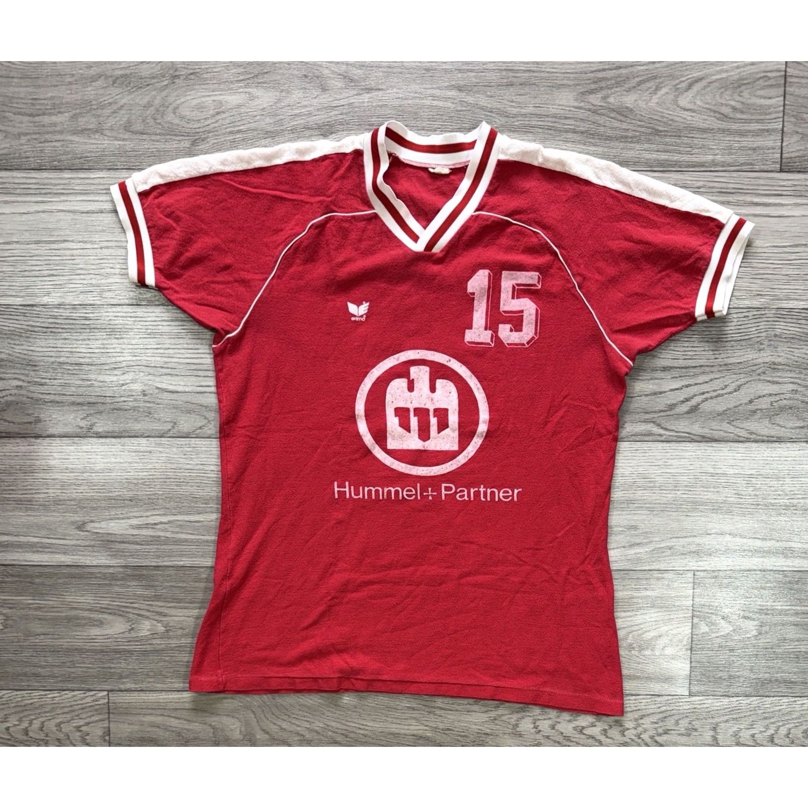 Erima TSV REINBEK 1980s #15 Jersey Shirt ERIMA Size L Red Men Short Sleeve Football Soccer T-Shirt Size US L / EU 52-54 / 3 - 2 Thumbnail