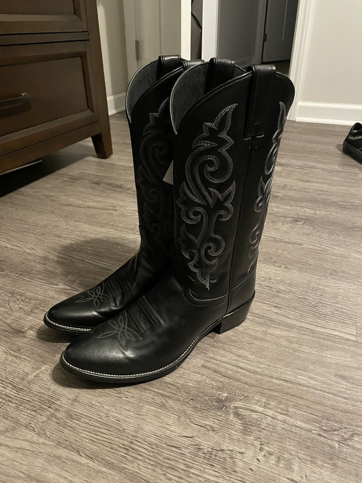 Justin cowboy boots