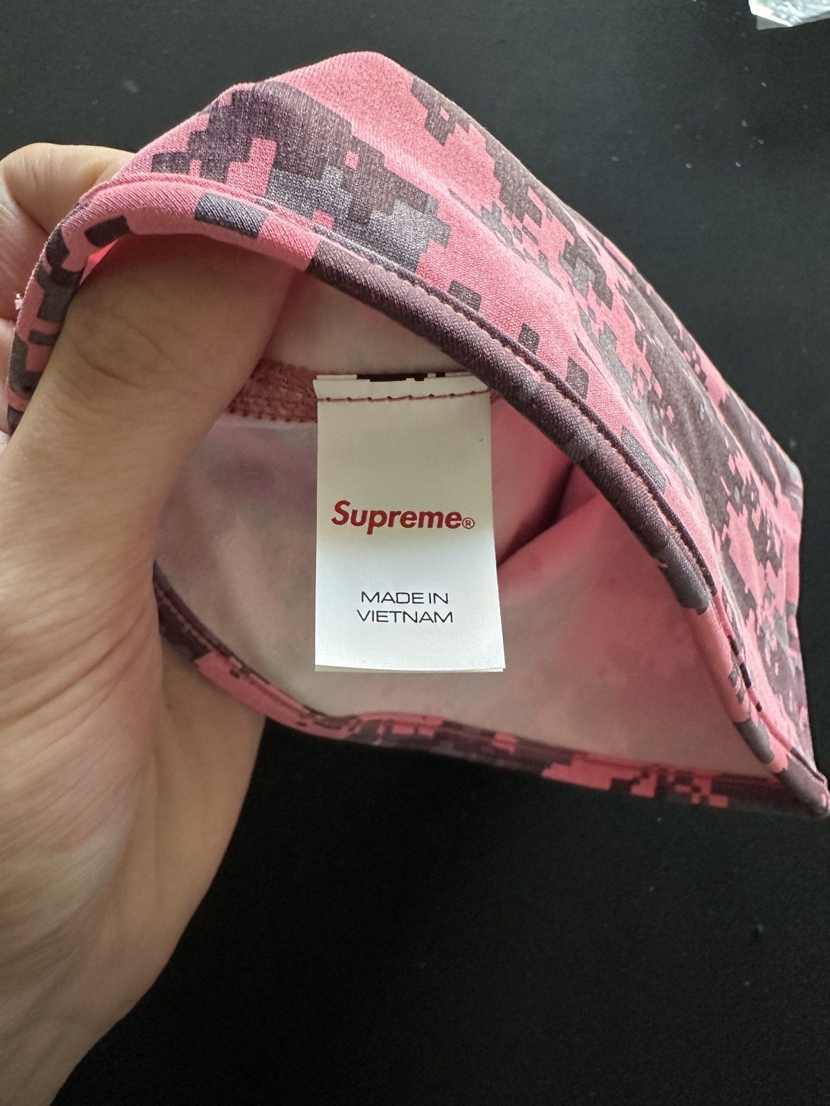 Supreme Supreme Heat Reactive Balaclava Pink Digi Camo Size ONE SIZE - 4 Thumbnail