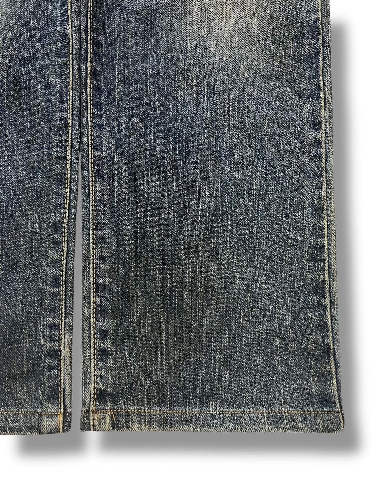 Wrangler Vintage Y2K Wrangler - Faded Mud Wash, Distressed Jeans Size US 31 - 7 Thumbnail