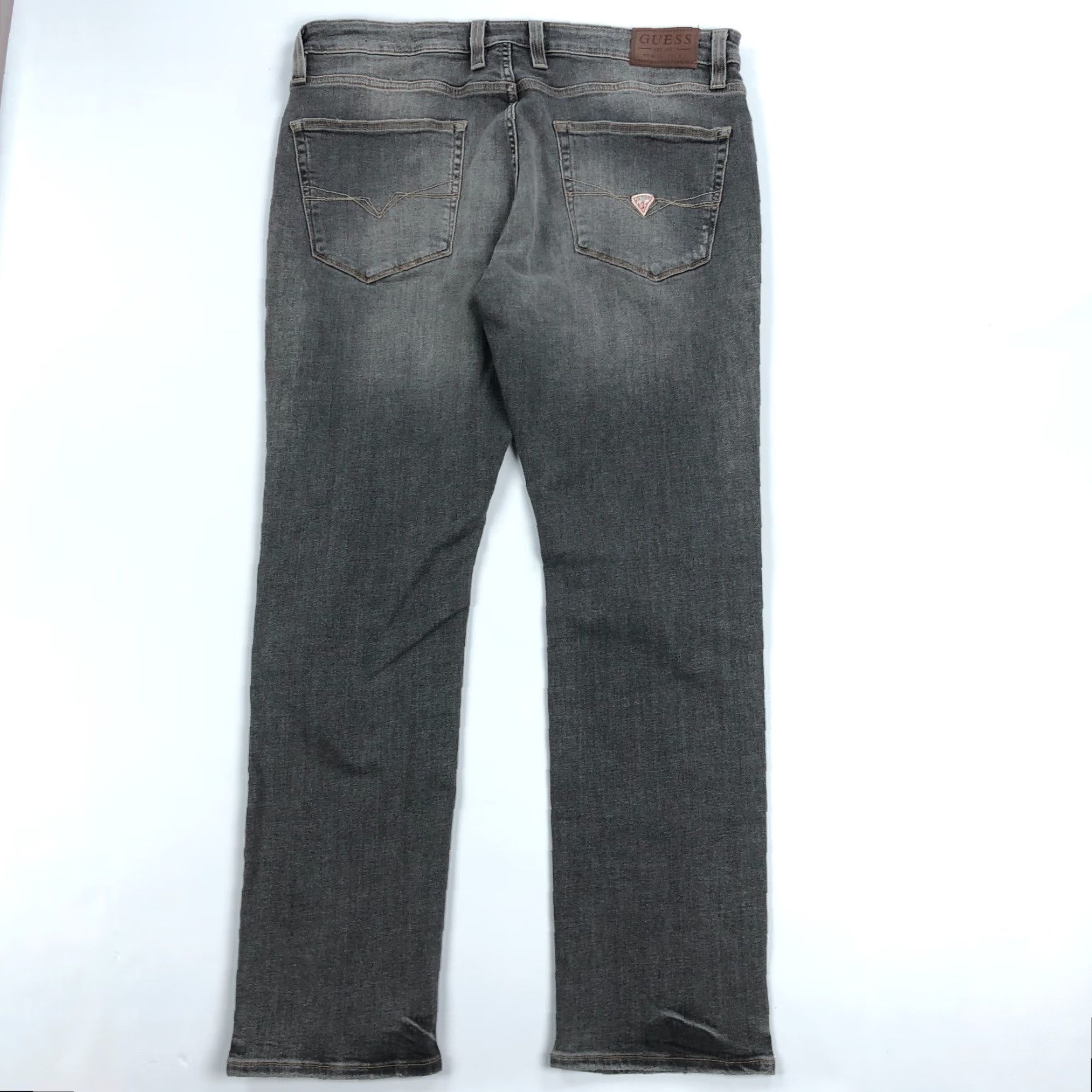 Guess GUESS Jeans Mens 38x32 Davis Slim Straight Black Denim Pants Distressed Jeans 5-Pocket Design Straight Mens Regular Size 38 Black Denim Size US 38 / EU 54 - 6 Thumbnail