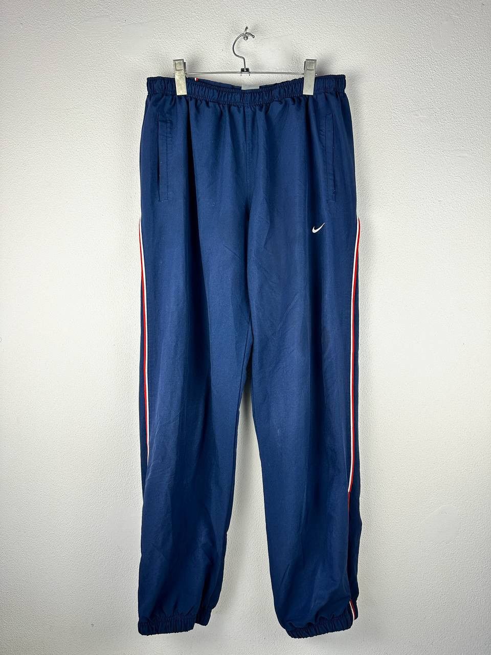Nike Nike nylon pants vintage Size US 44 / EU 60 - 1 Thumbnail