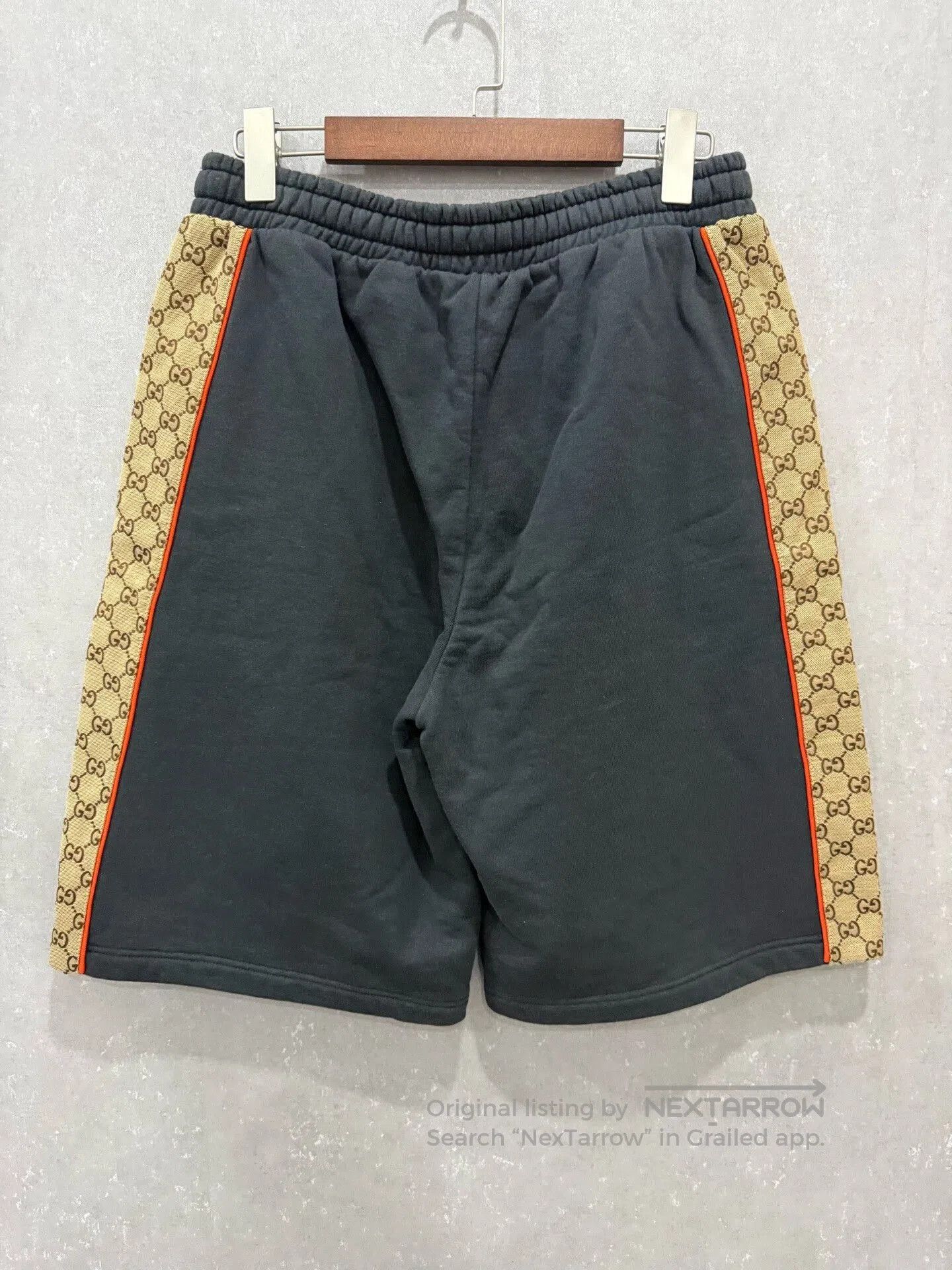 Gucci gucci logo side patterned casual shorts. Size US 26 / EU 42 - 2 Thumbnail