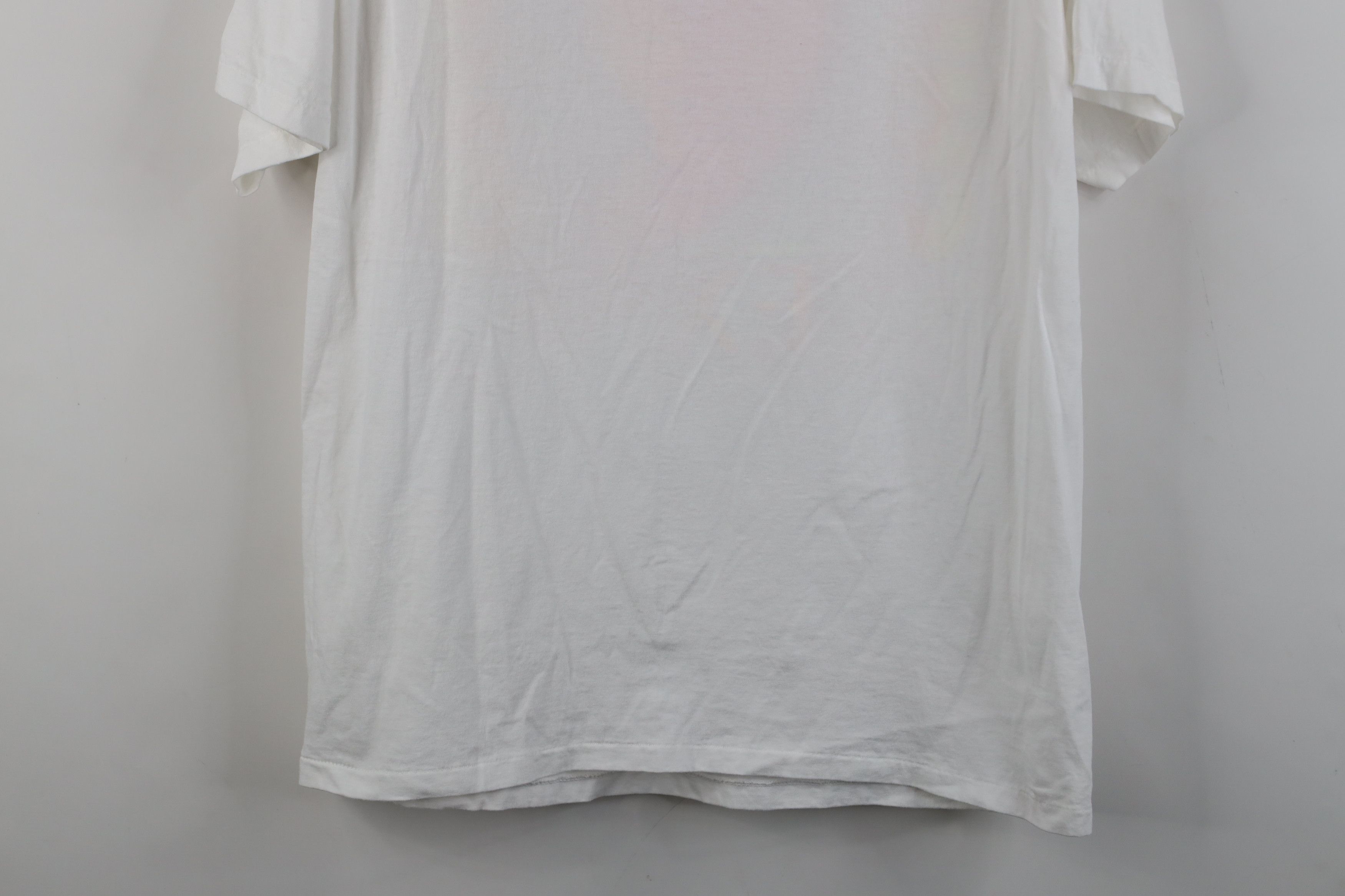 Vintage Vintage 90s Streetwear Texas Hot Chili Peppers T-Shirt Size US L / EU 52-54 / 3 - 11 Thumbnail
