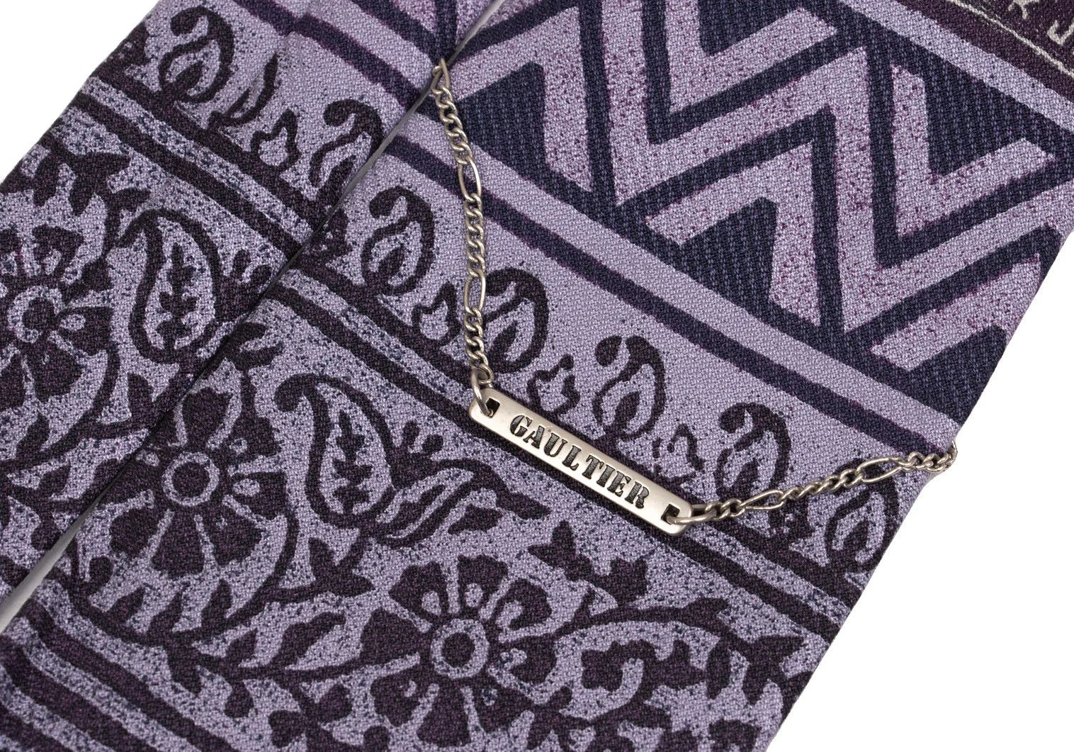 Jean Paul Gaultier Logo Plate Decorative All-Over Pattern Tie in Purple Size ONE SIZE - 4 Thumbnail