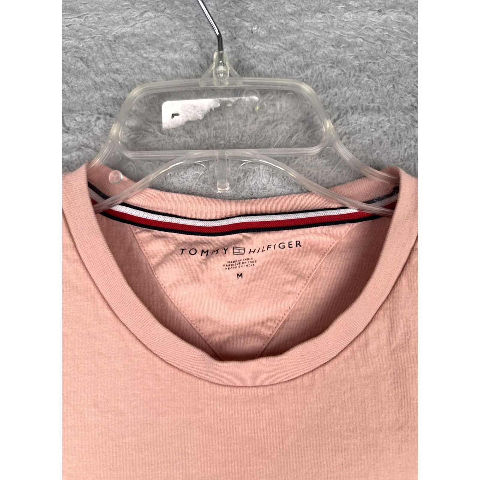 Tommy Hilfiger Tommy Hilfiger Shirt Mens Medium Pink Crew Neck Short Sleeve Logo Tagless Cotton Size US M / EU 48-50 / 2 - 7 Thumbnail