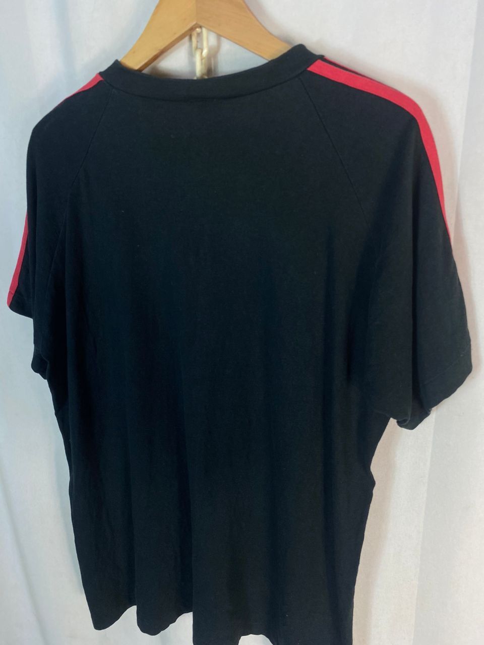 Adidas × Vintage Vintage adidas embroidered logo tshirt Size US L / EU 52-54 / 3 - 8 Thumbnail