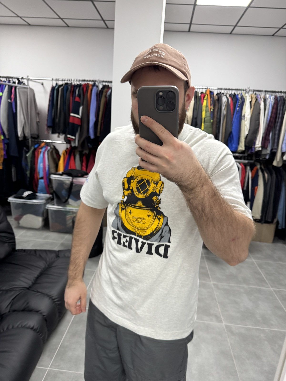 Vintage Vintage Screen Stars Diver T-Shirt Size L Size US L / EU 52-54 / 3 - 2 Thumbnail