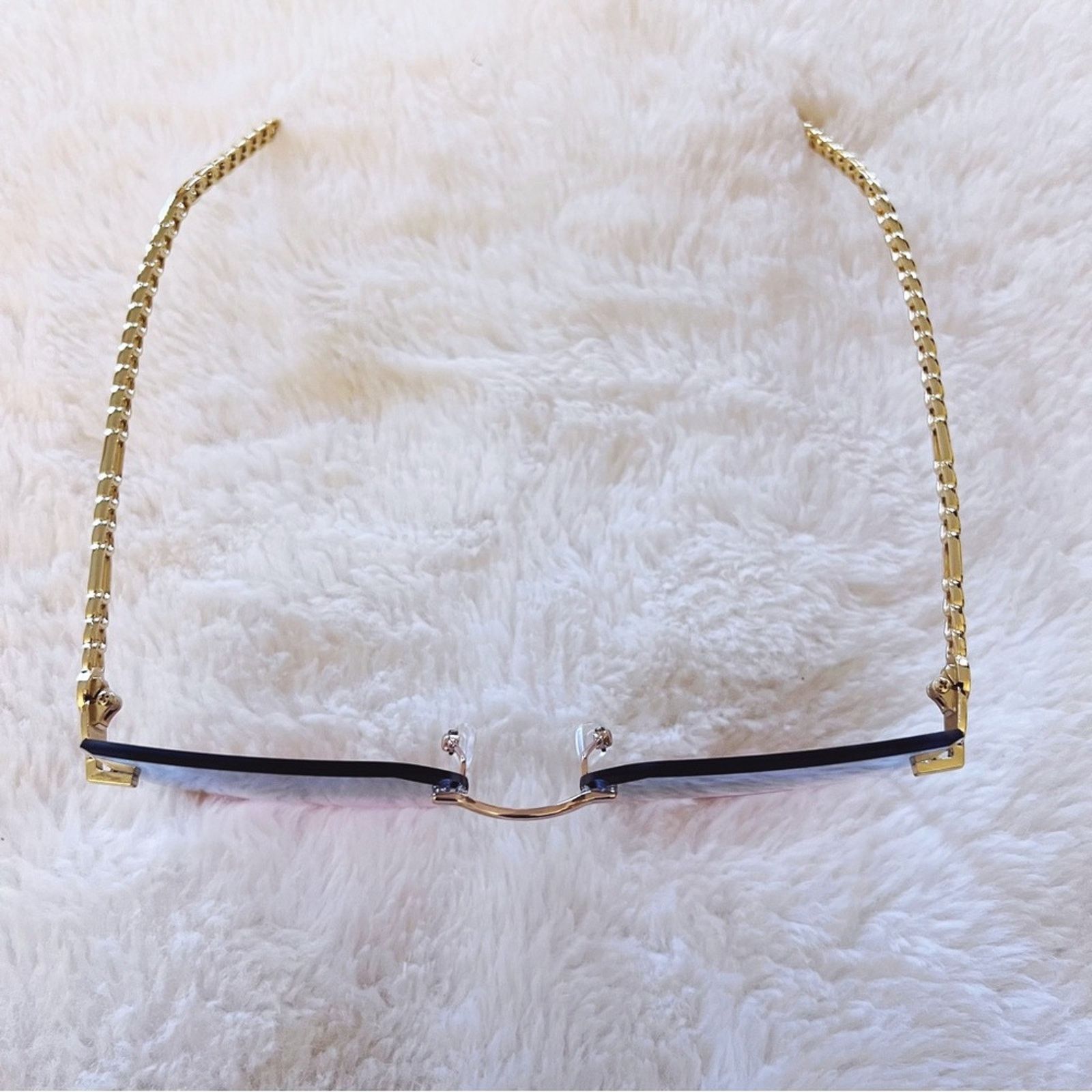 Other Skyla Blue & Pink Gold Chain Link Oversized Sunglasses Size ONE SIZE - 3 Thumbnail