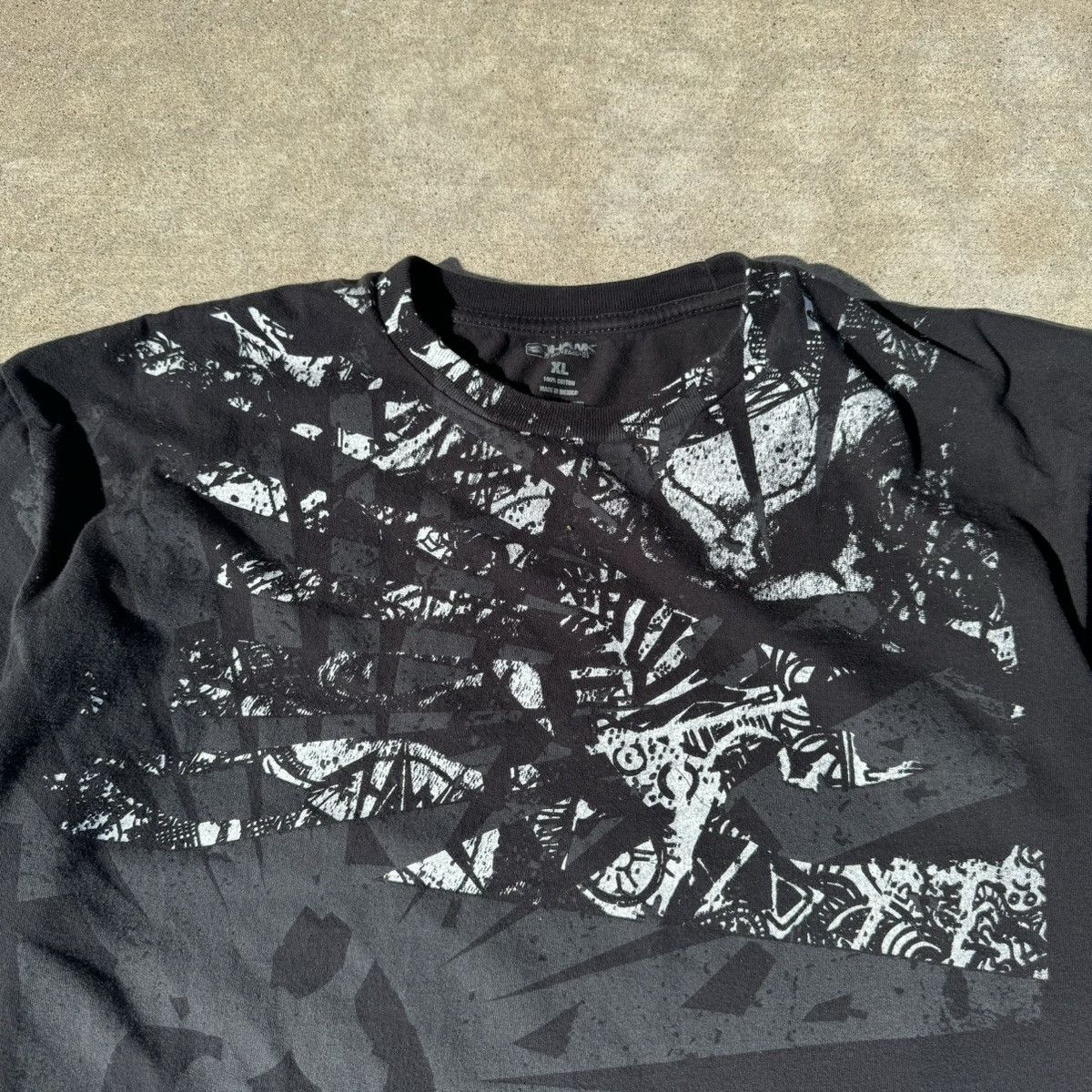 Affliction × JNCO × Tapout Vintage Y2K Tony Hawk Skater AOP Grunge Graphic Tee XL Size US XL / EU 56 / 4 - 4 Thumbnail