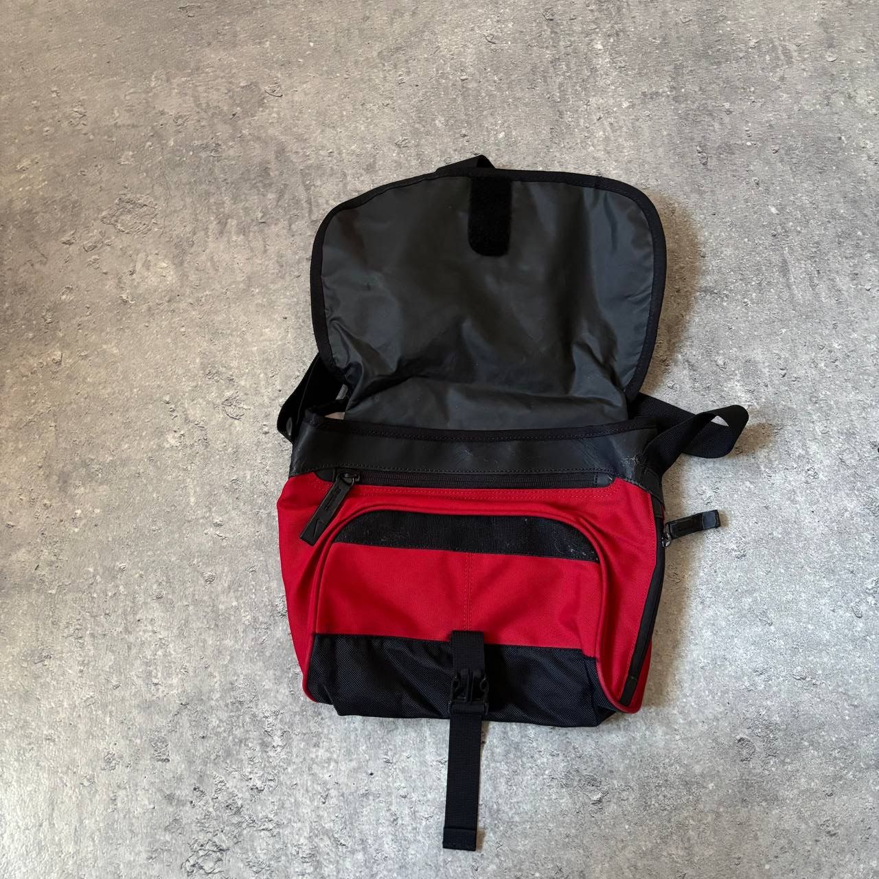 Nike × Vintage 🩸Y2k Nike Vintage Shoulder Bag Size ONE SIZE - 3 Thumbnail