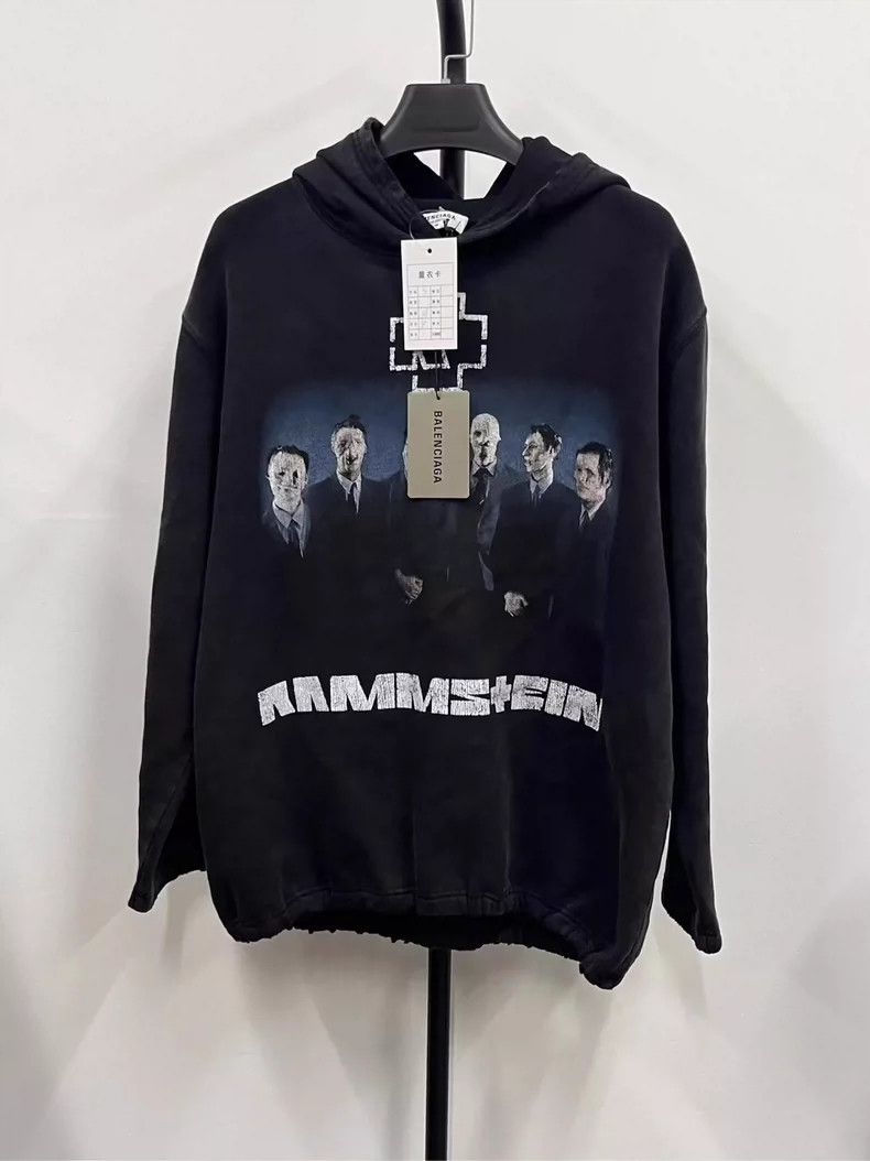 Balenciaga Balenciaga German Chariot Sweater Size US S / EU 44-46 / 1 - 1 Thumbnail