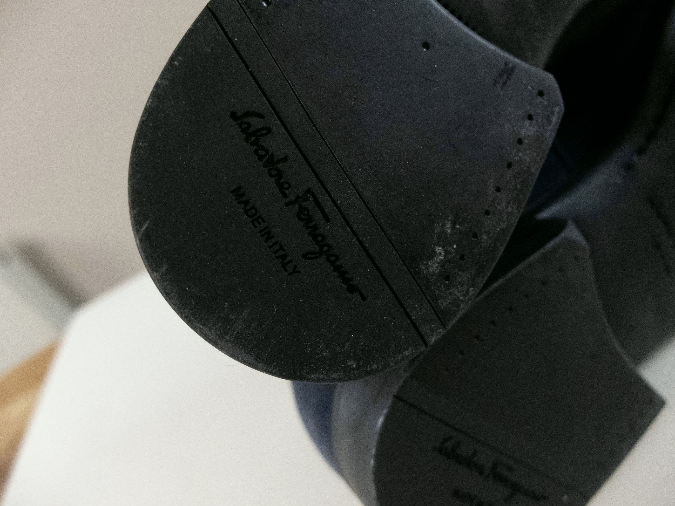 Salvatore Ferragamo SALVATORE FERRAGAMO Pioneer blue suede Chukka boots 10 43 Size US 10 / EU 43 - 7 Thumbnail