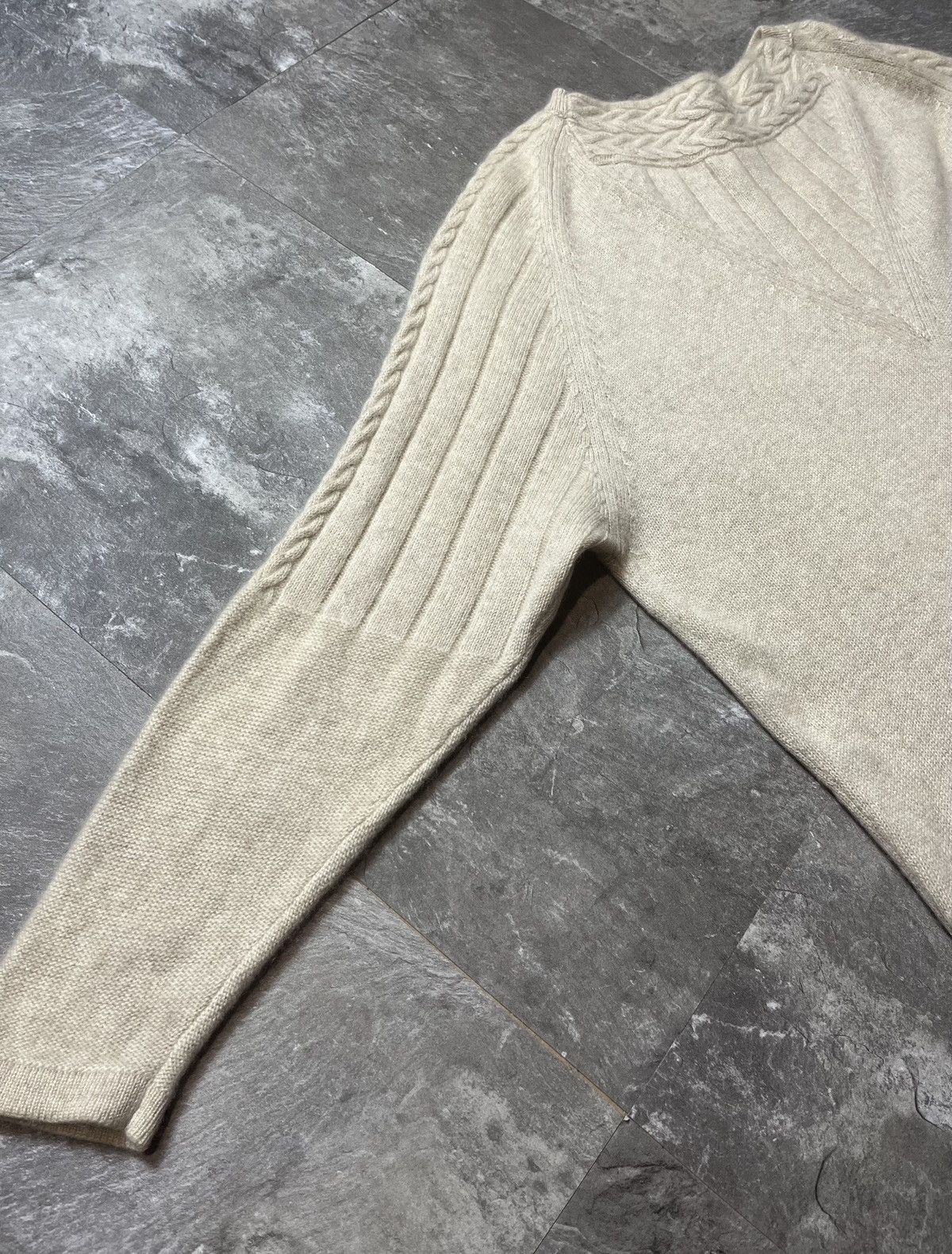 Brioni Brioni Roma Beige 100% Cashmere Crewneck Italy Rare Sweater Size US M / EU 48-50 / 2 - 3 Thumbnail