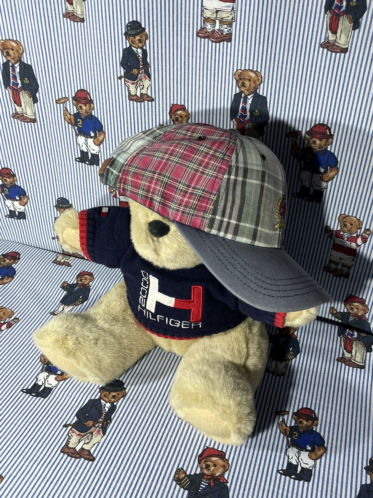 Tommy Hilfiger × Vintage Cap Tommy Hilfiger Lion Crest OG Vintage 90’s Size ONE SIZE - 5 Thumbnail
