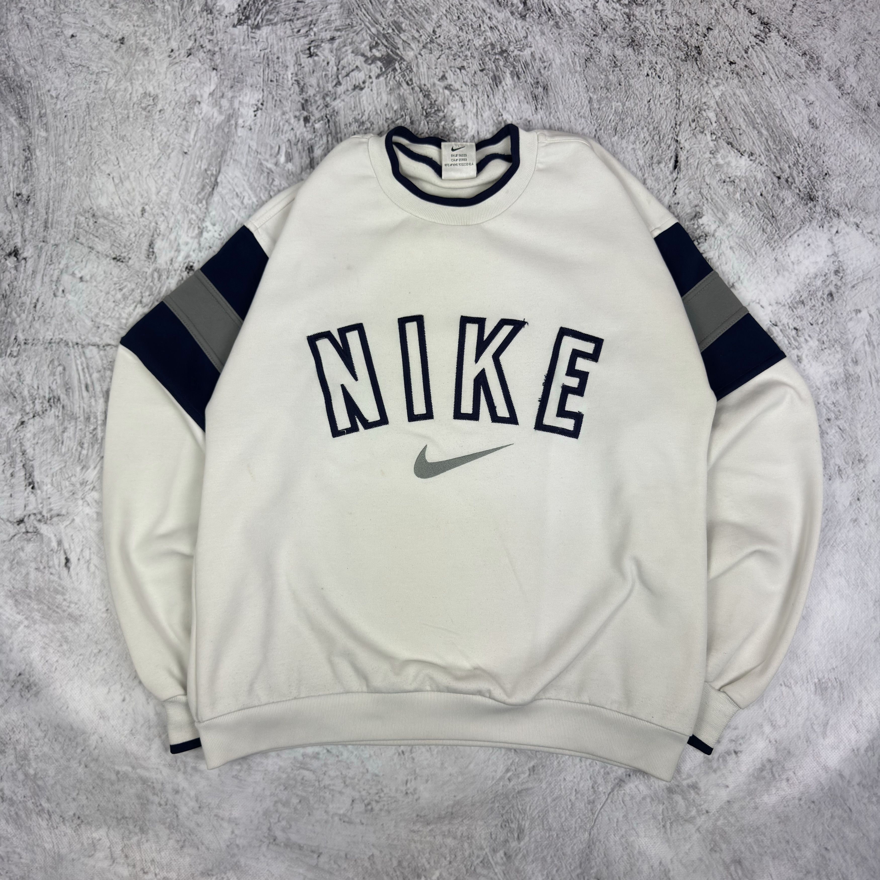 Nike Nike Men's Swoosh Embroidered Spell Out Pullover Sweatshirt Size US S / EU 44-46 / 1 - 2 Thumbnail