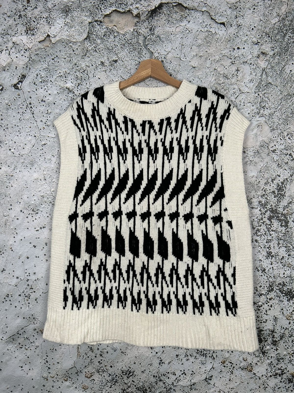Japanese Brand Iben Wool Vest Avantgarde Grunge Streetwear Vintage Japanese Size US M / EU 48-50 / 2 - 1 Thumbnail