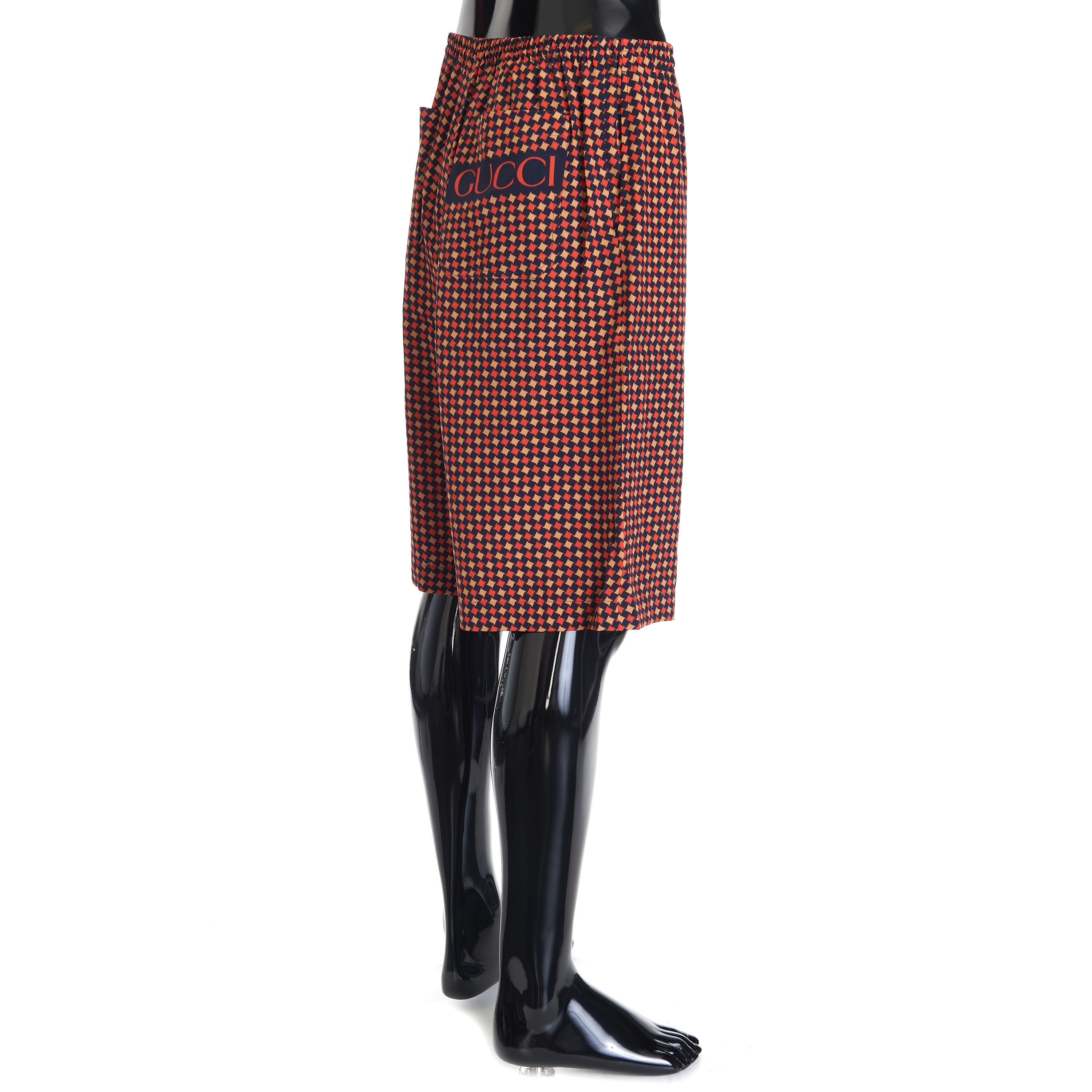 Gucci Geometric Houndstooth Print Shorts In Blue & Red Viscose Size US 32 / EU 48 - 5 Thumbnail