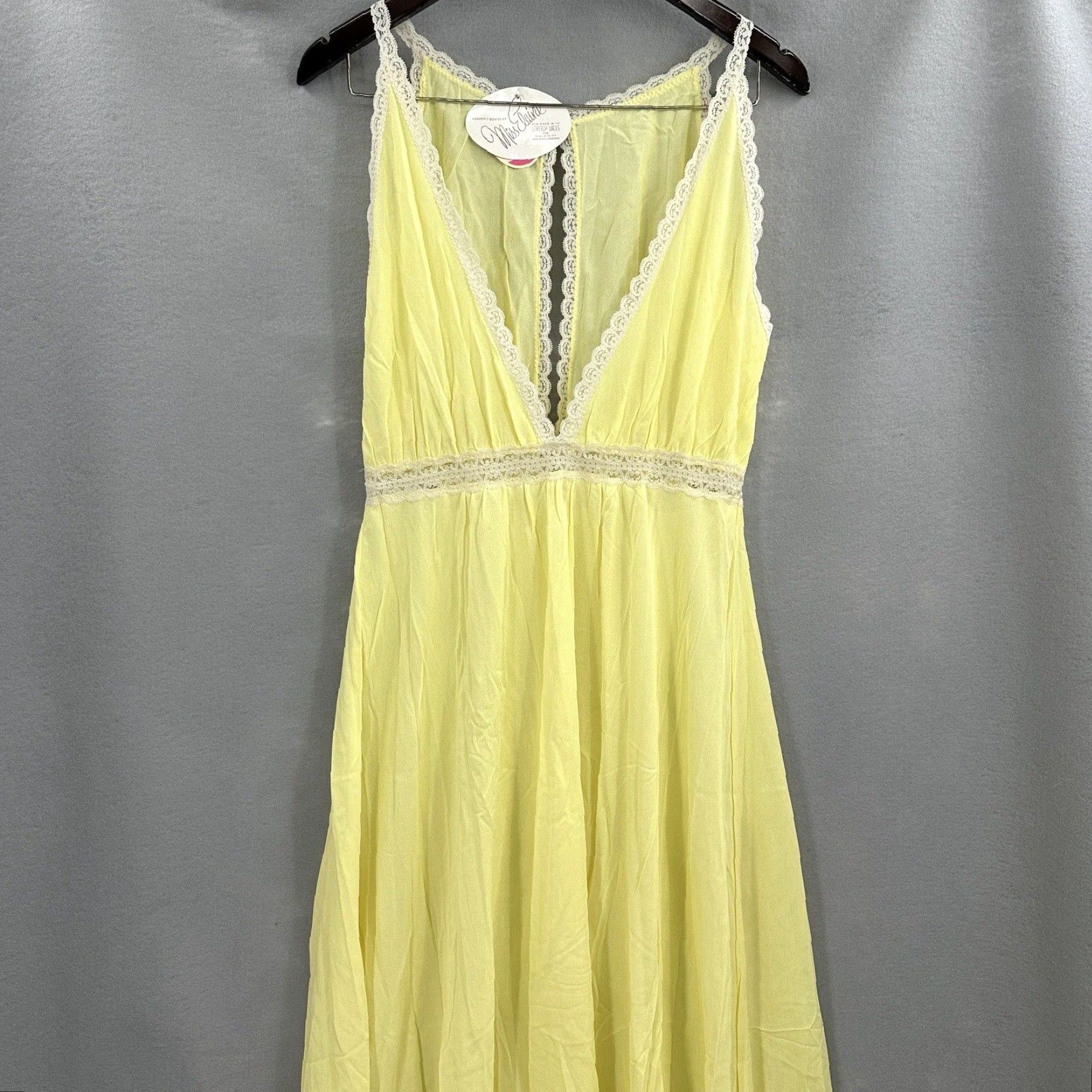 Vintage VINTAGE Miss Elaine Nightgown Women Large Nylon Yellow 1960s Glamour Sleepwear US Size L Women's Size ONE SIZE - 4 Thumbnail