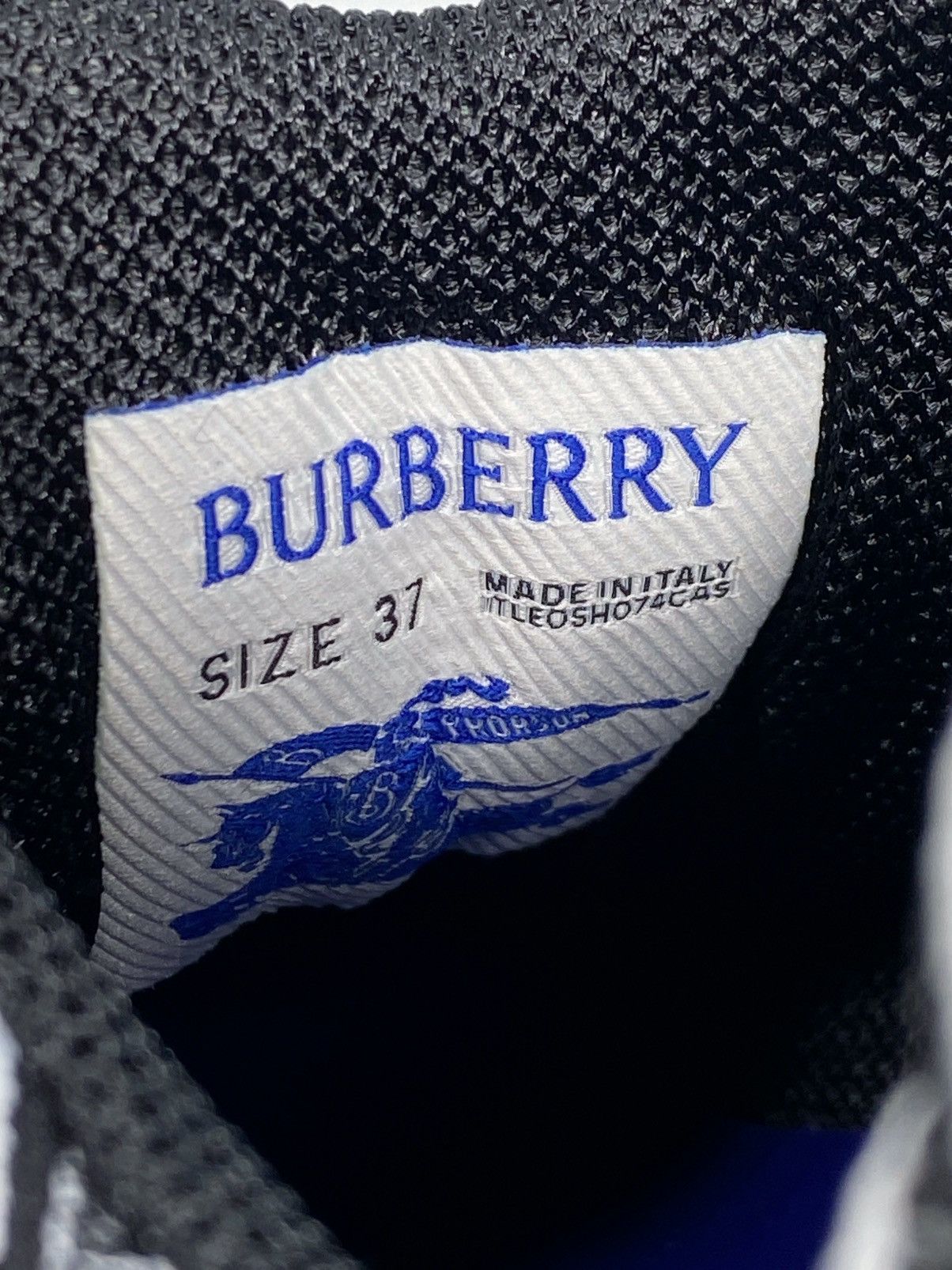 Burberry Burberry Black & White Check Knit Box Sneakers size 37 Size US 7 / IT 37 - 7 Thumbnail