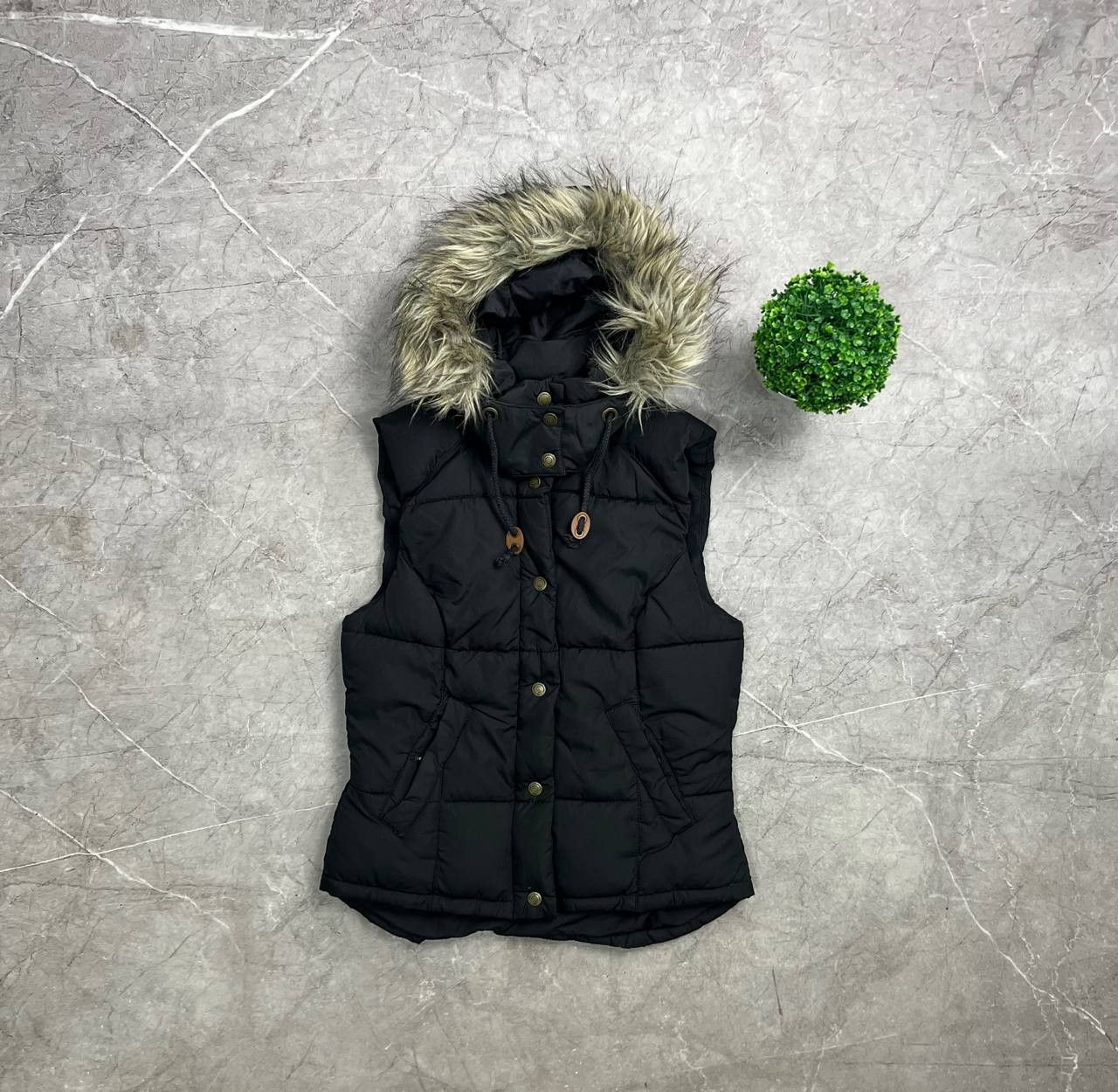 If Six Was Nine Vintage Y2K Crpped Faux Fur Vest LGB Style UNISEX