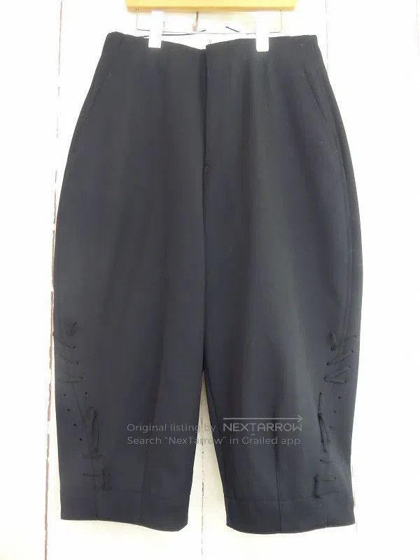 Comme des Garcons Comme Des Garcons size M Black Capris Size 23" - 1 Thumbnail