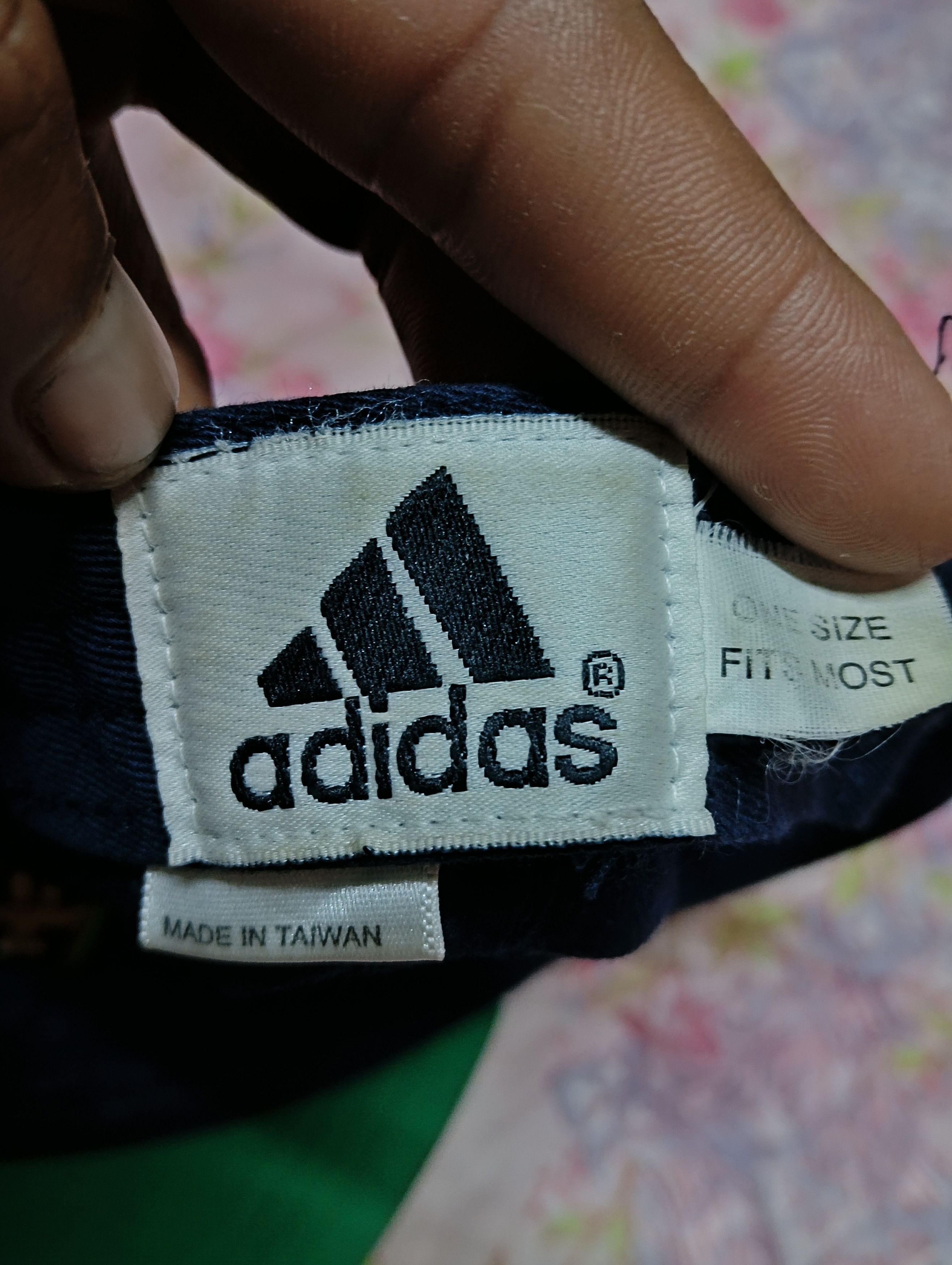 Adidas × Vintage vintage notre dame adidas cap Size ONE SIZE - 6 Thumbnail