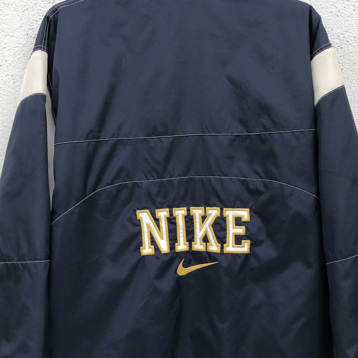 Nike Vintage Nike Nylon Pullover Anorak Half Zip Filled Jacket Size US L / EU 52-54 / 3 - 13 Thumbnail