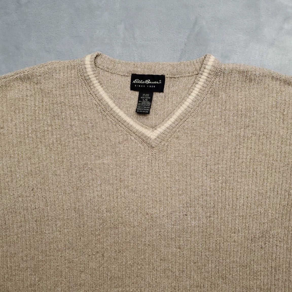 Eddie Bauer Eddie Bauer Mens L Brown Lambswool Blend V-neck Pullover Sweater Classic Casual Size US L / EU 52-54 / 3 - 3 Thumbnail