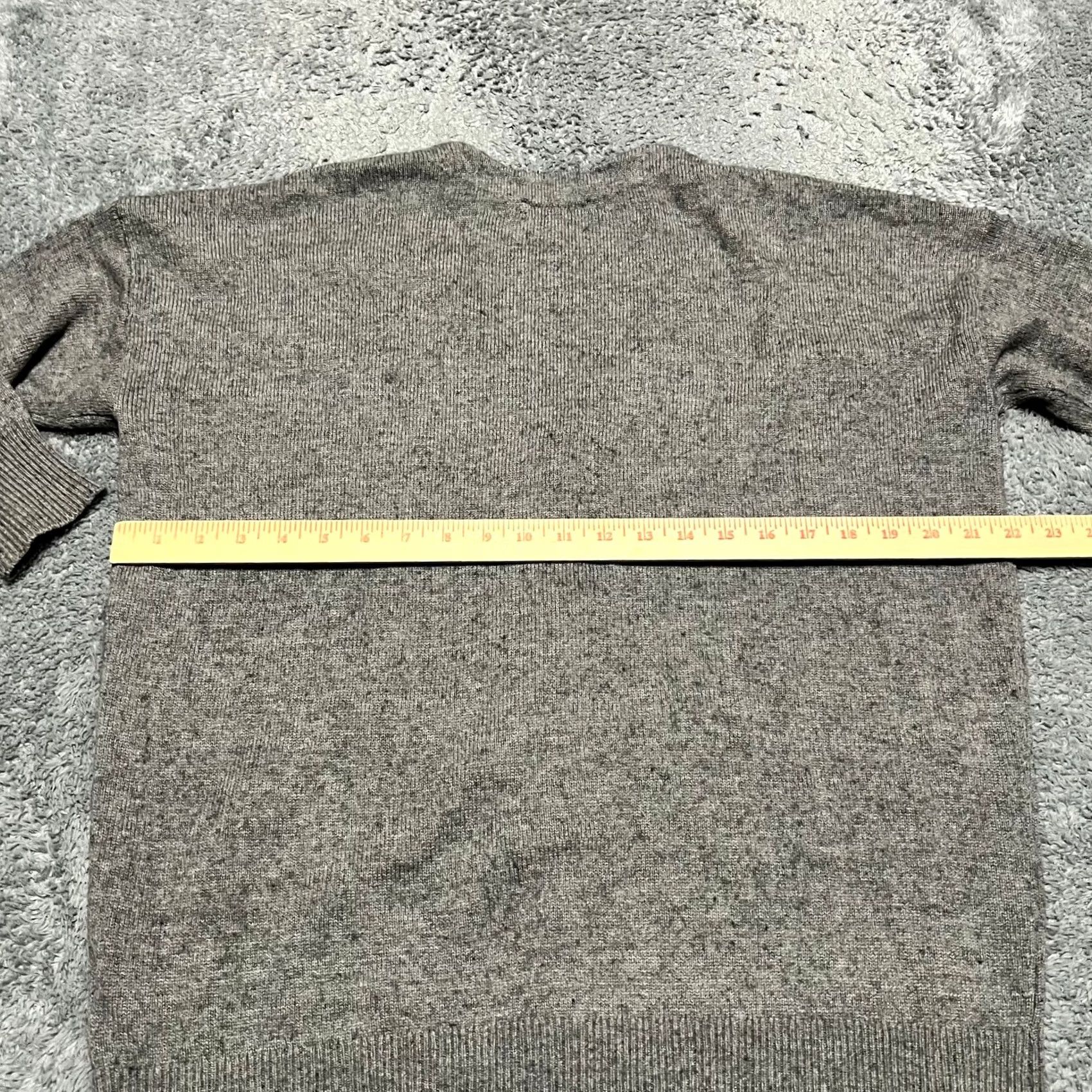 Madewell Madewell Cardigan Sweater Womens Medium V Neck Gray Merino Wool Blend Relaxed Pilling Mens? Girls? Size M / US 6-8 / IT 42-44 - 7 Thumbnail