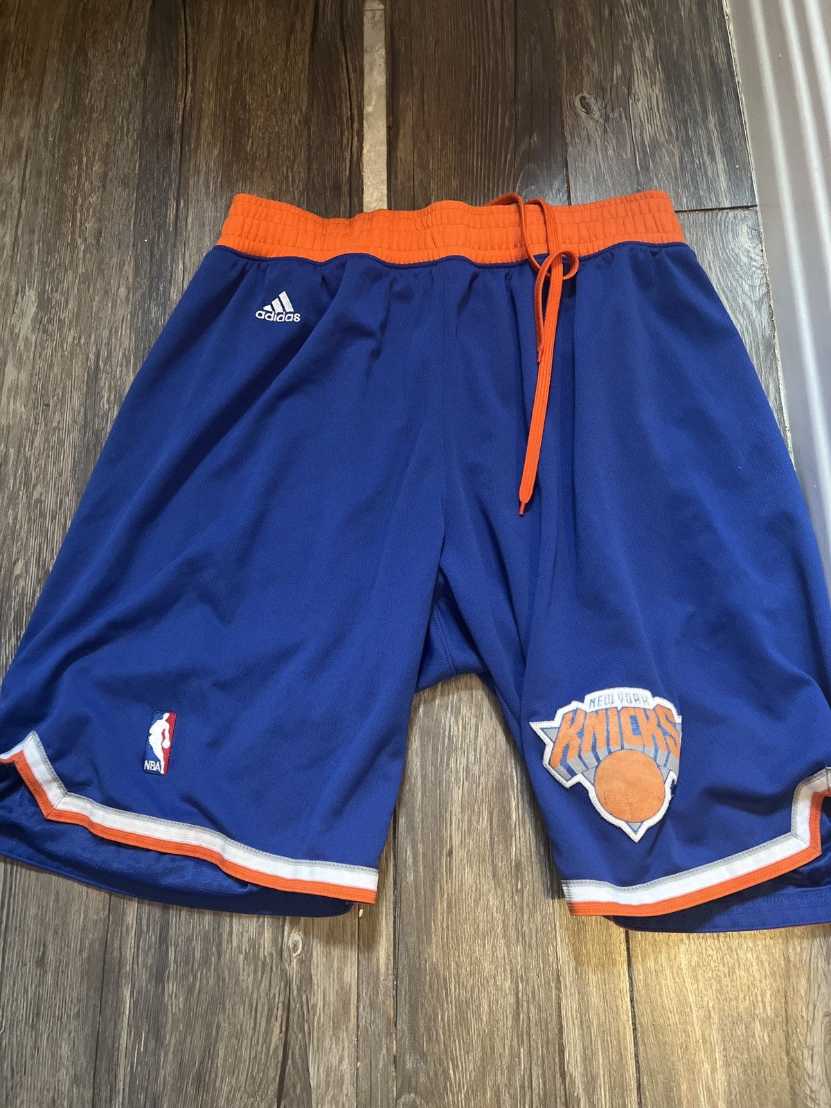 NBA Knicks shorts Size US 30 / EU 46 - 1 Thumbnail