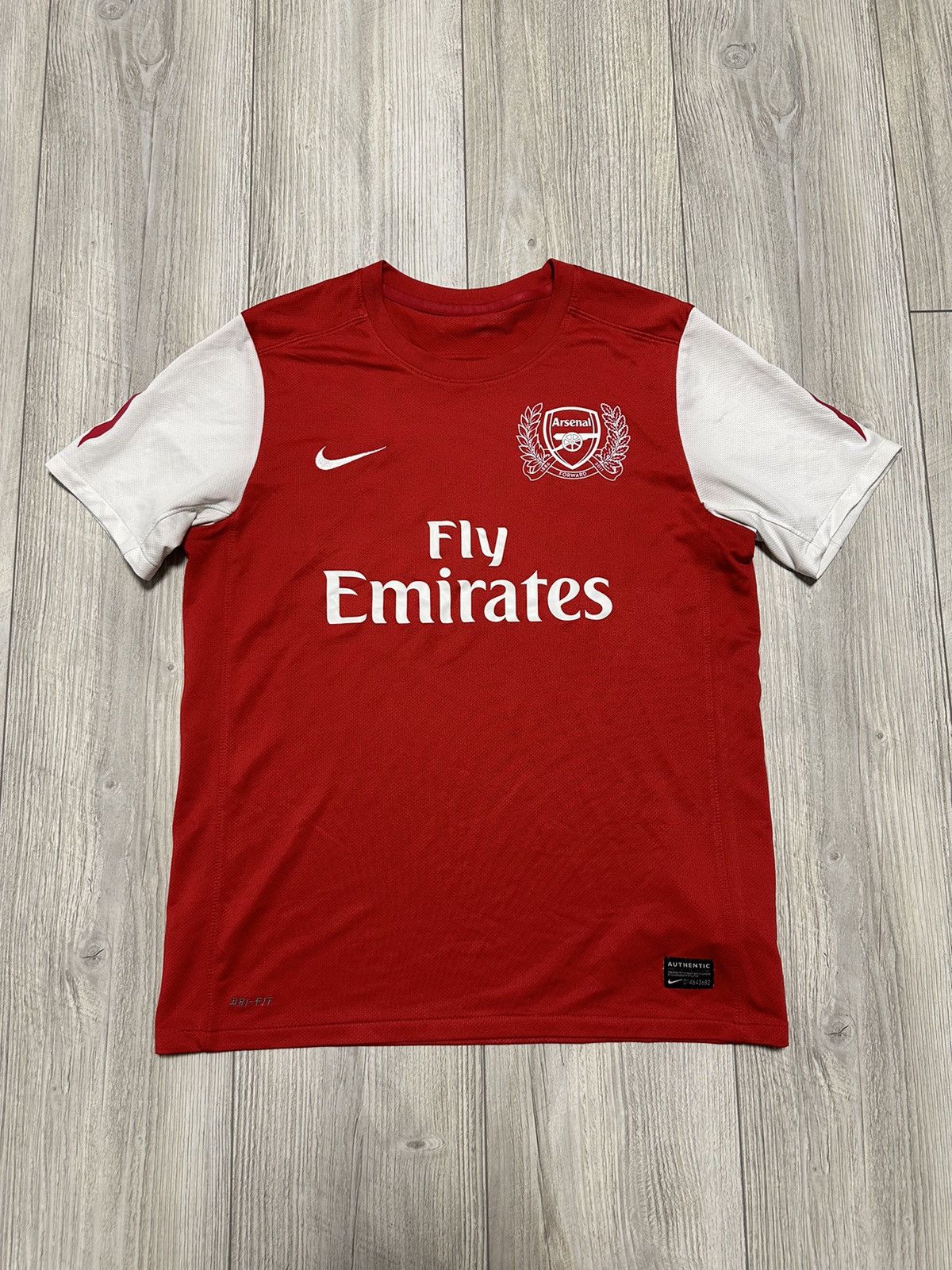 Nike NIKE ARSENAL LONDON SOCCER FOOTBALL JERSEY 2011 Size US S / EU 44-46 / 1 - 1 Thumbnail