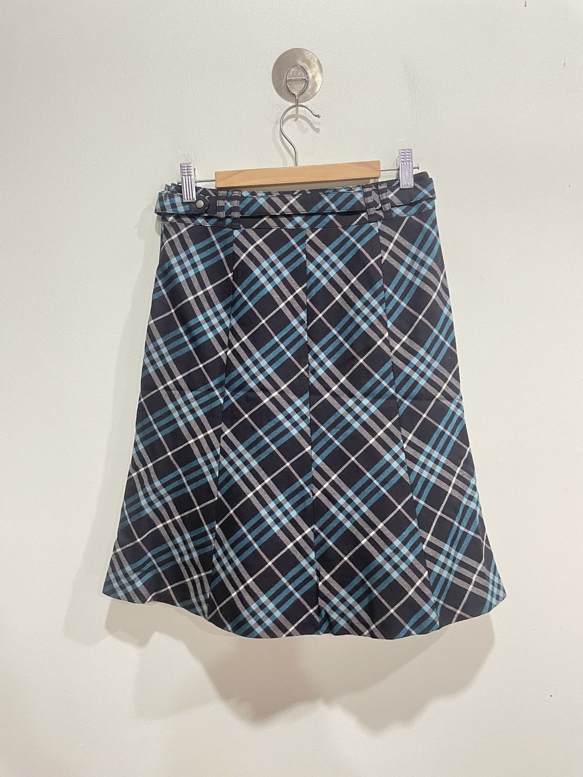 Burberry Burberry Checked Midi skirt with belt Size 28" / US 6 / IT 42 - 2 Thumbnail
