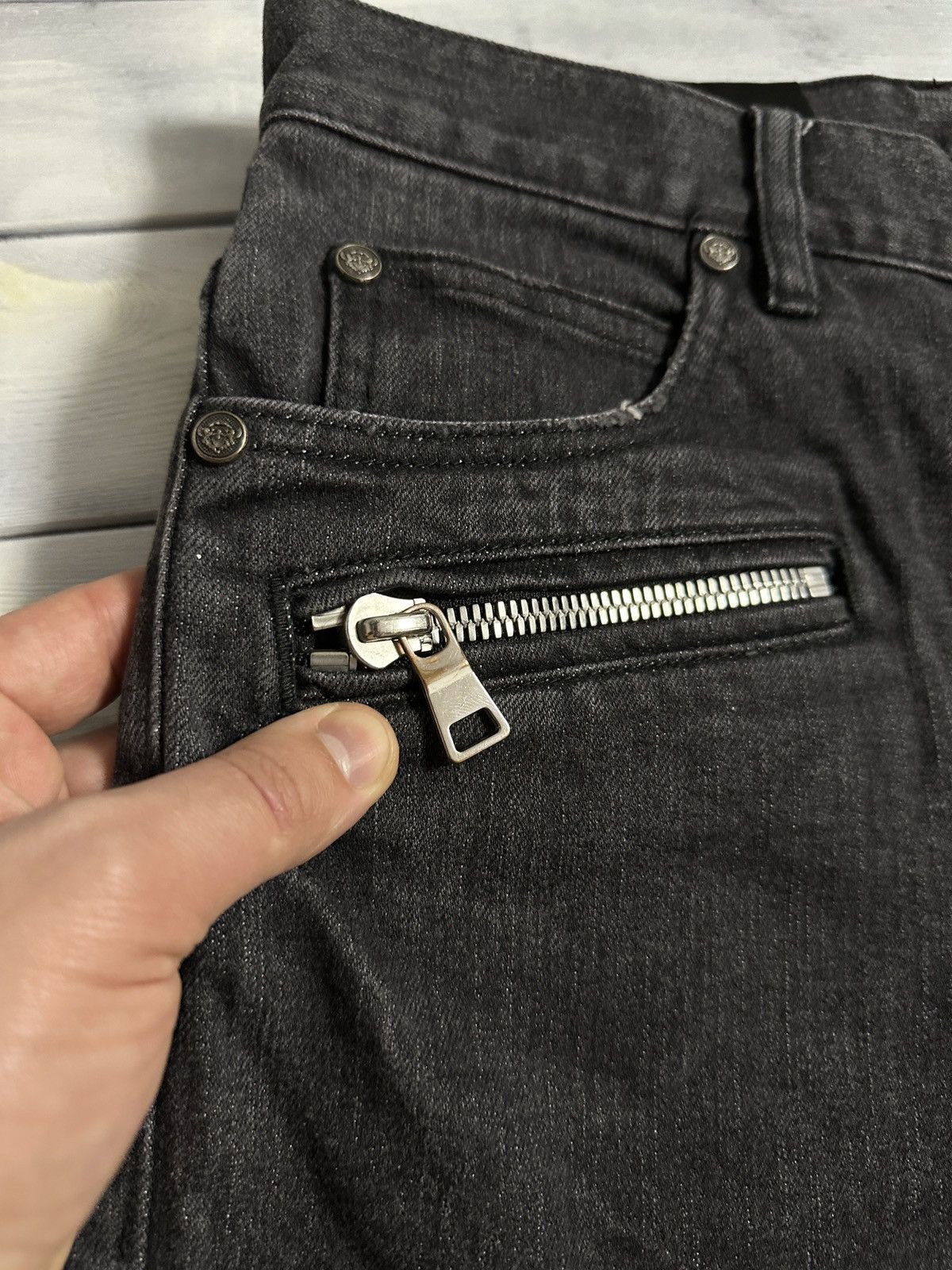 Balmain Rare Luxury Balmain Moto Biker Denim Jeans Made in Japan Size US 32 / EU 48 - 7 Thumbnail
