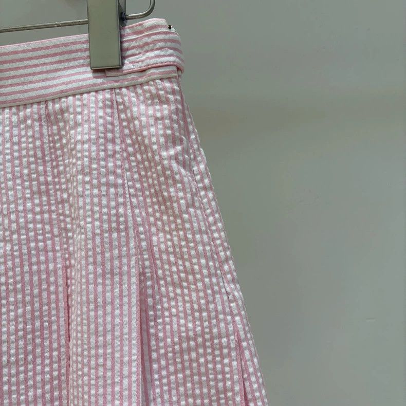 Thom Browne Thom Browne A pleated skirt in light pink Size 25" / US 0 / IT 36 - 4 Thumbnail