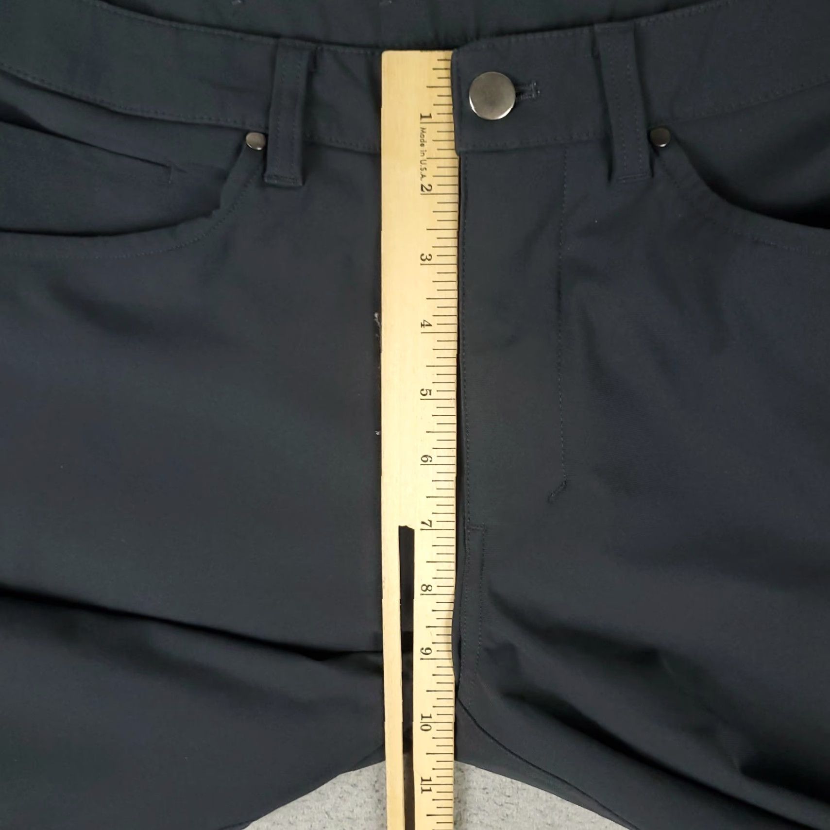 Lululemon Lululemon Pants Mens 32x31 Gray Commission Warpstream Chino Trousers Size US 32 / EU 48 - 6 Thumbnail