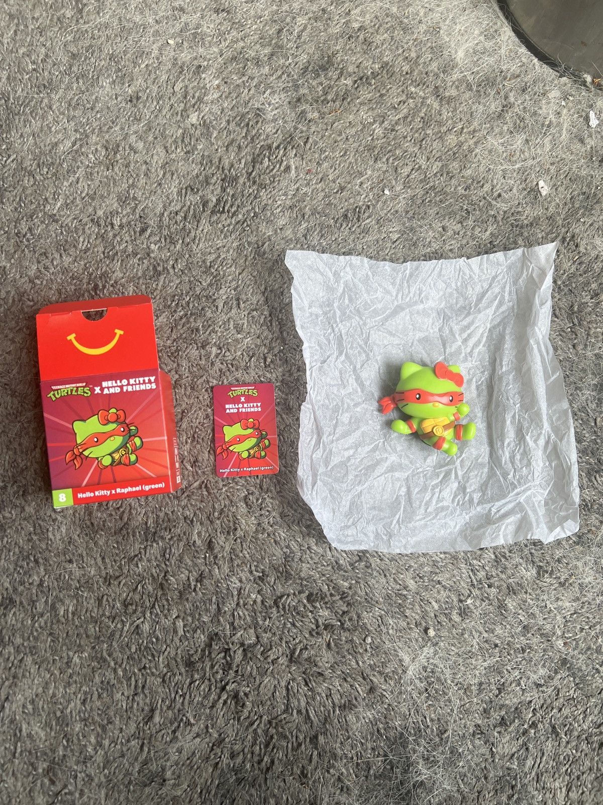 Nickelodeon TMNT X Hello Kitty And Friends Hello Kitty X Raphael (Green) Size ONE SIZE - 1 Thumbnail
