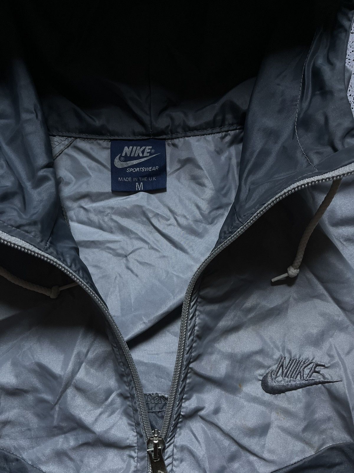 Nike RARE🔥 90s Nike Nylon Track Jacket Made In UK Mini Swoosh USA Size US S / EU 44-46 / 1 - 1 Thumbnail