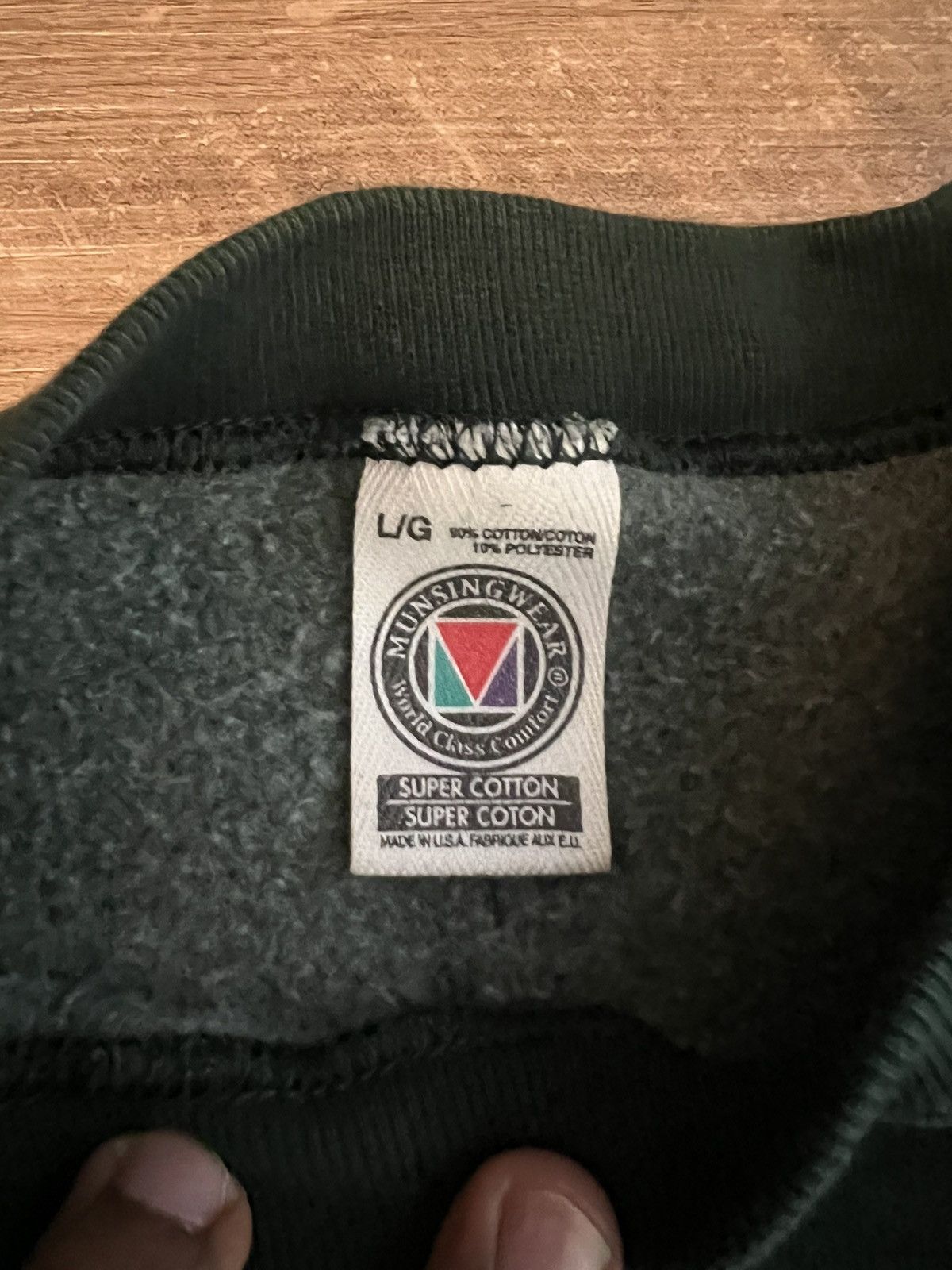Vintage USA MADE vintage crew neck Size US M / EU 48-50 / 2 - 3 Thumbnail