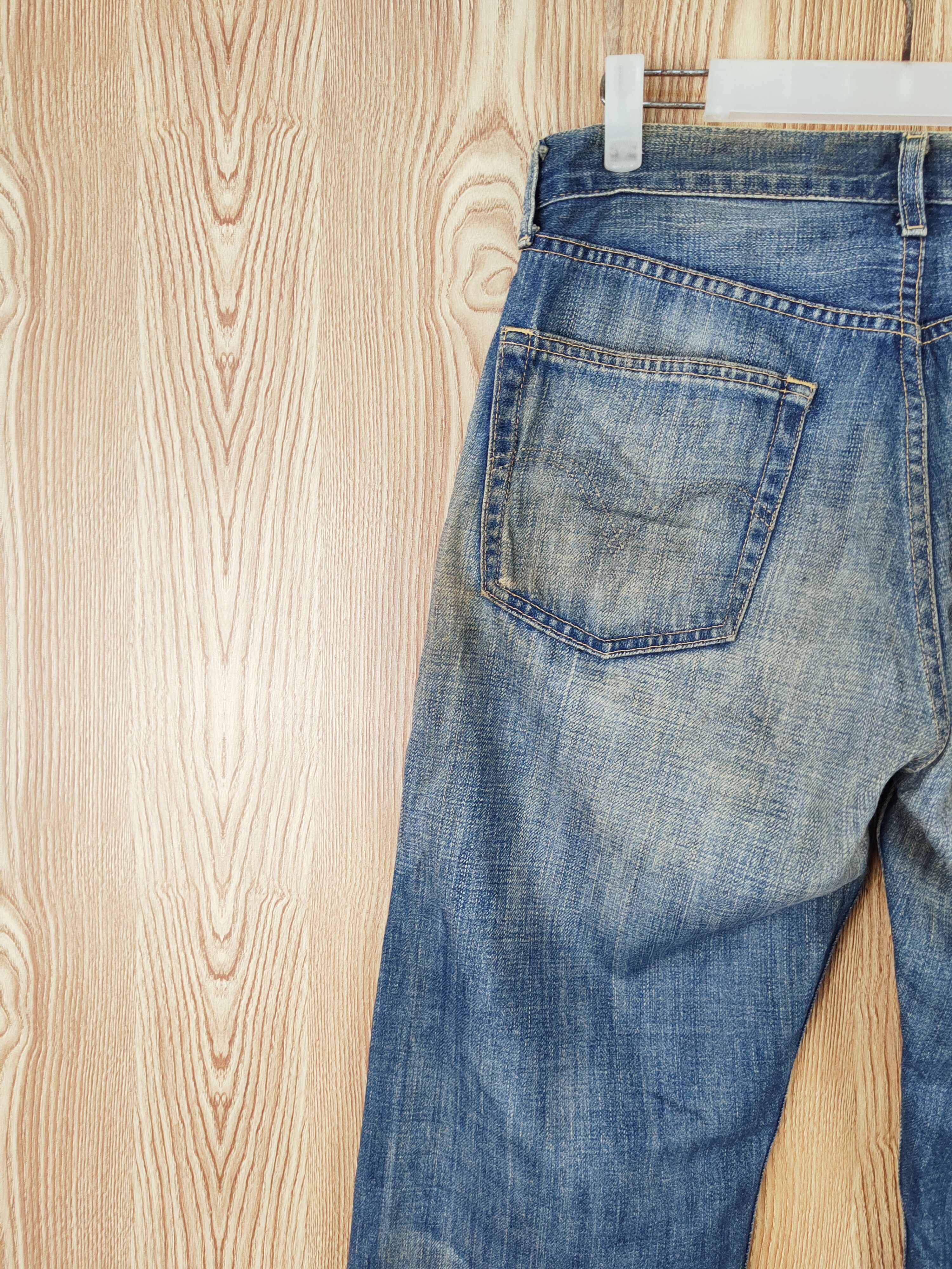 Levi's 503 Levi's Dark Blue Distressed Ripped Jeans #W494 Size US 31 - 9 Thumbnail