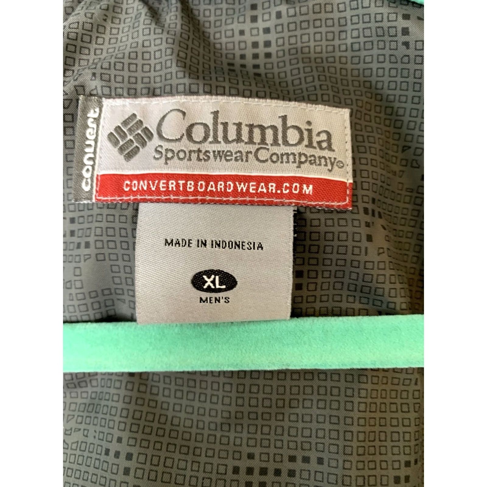 Vintage Columbia Vest Mens XL Gray Down Puffer Quilted Full Zip Insulated Outdoor Ski Hiking Travel Casual Autumn Winter Fall Spring Ready-to-Wear Logo Zipper Size US XL / EU 56 / 4 - 3 Thumbnail