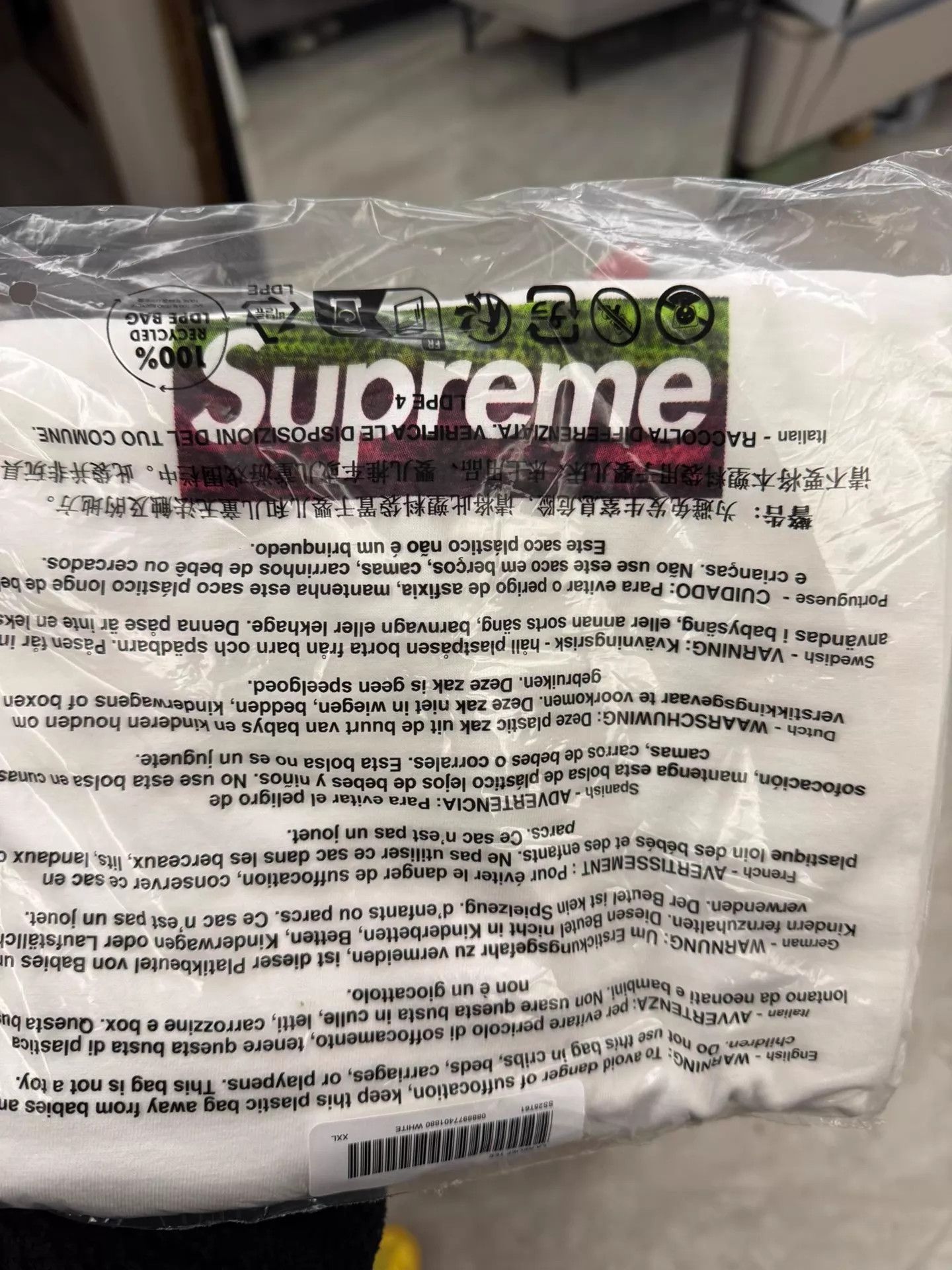 Supreme Supreme LA Fire Relief Box Logo Tee XXL New Unopened Size US XXL / EU 58 / 5 - 1 Thumbnail