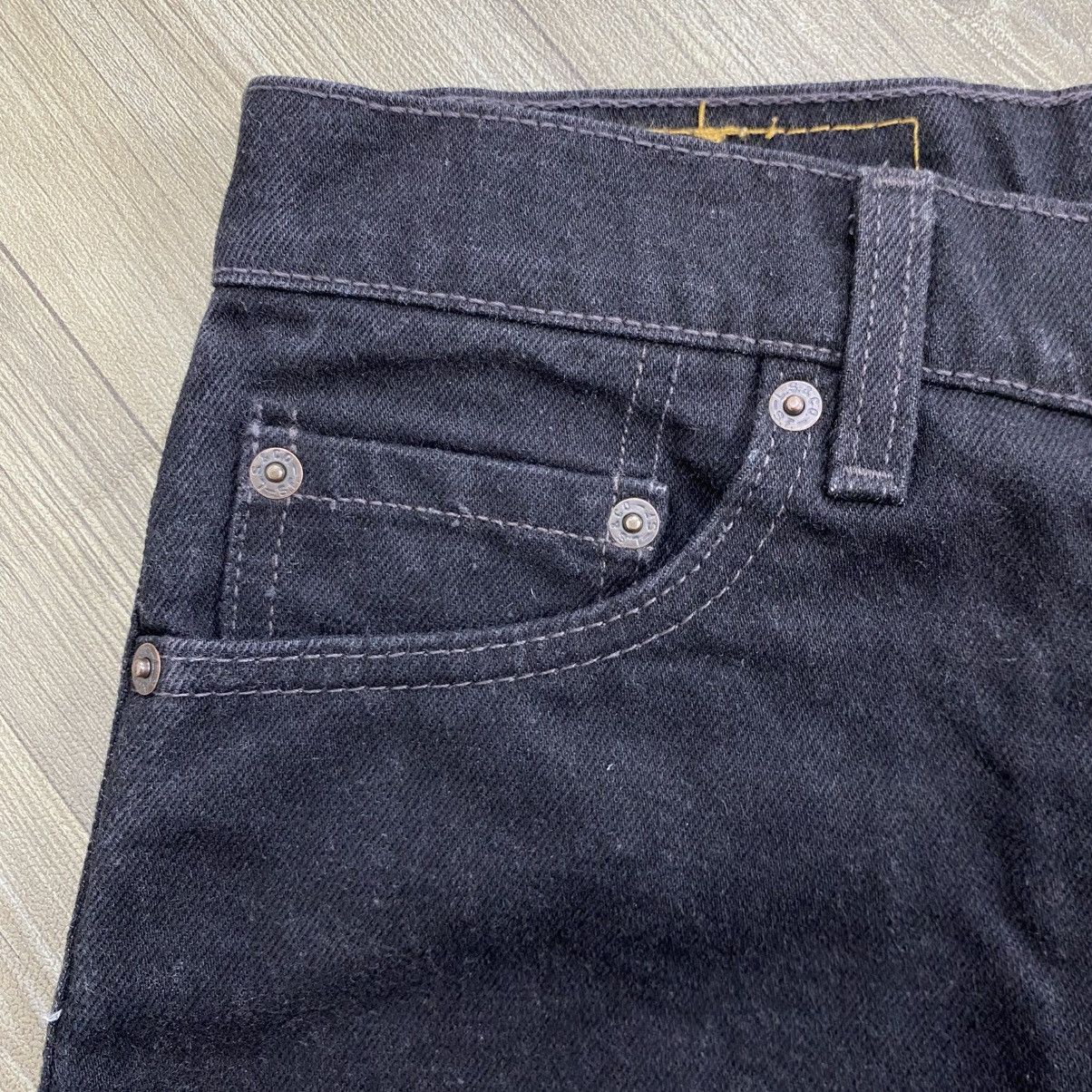 Levi's Vintage Clothing 1990s Vintage Levis 505 USA 303 Solid Black Straight Jeans Size US 30 / EU 46 - 5 Thumbnail