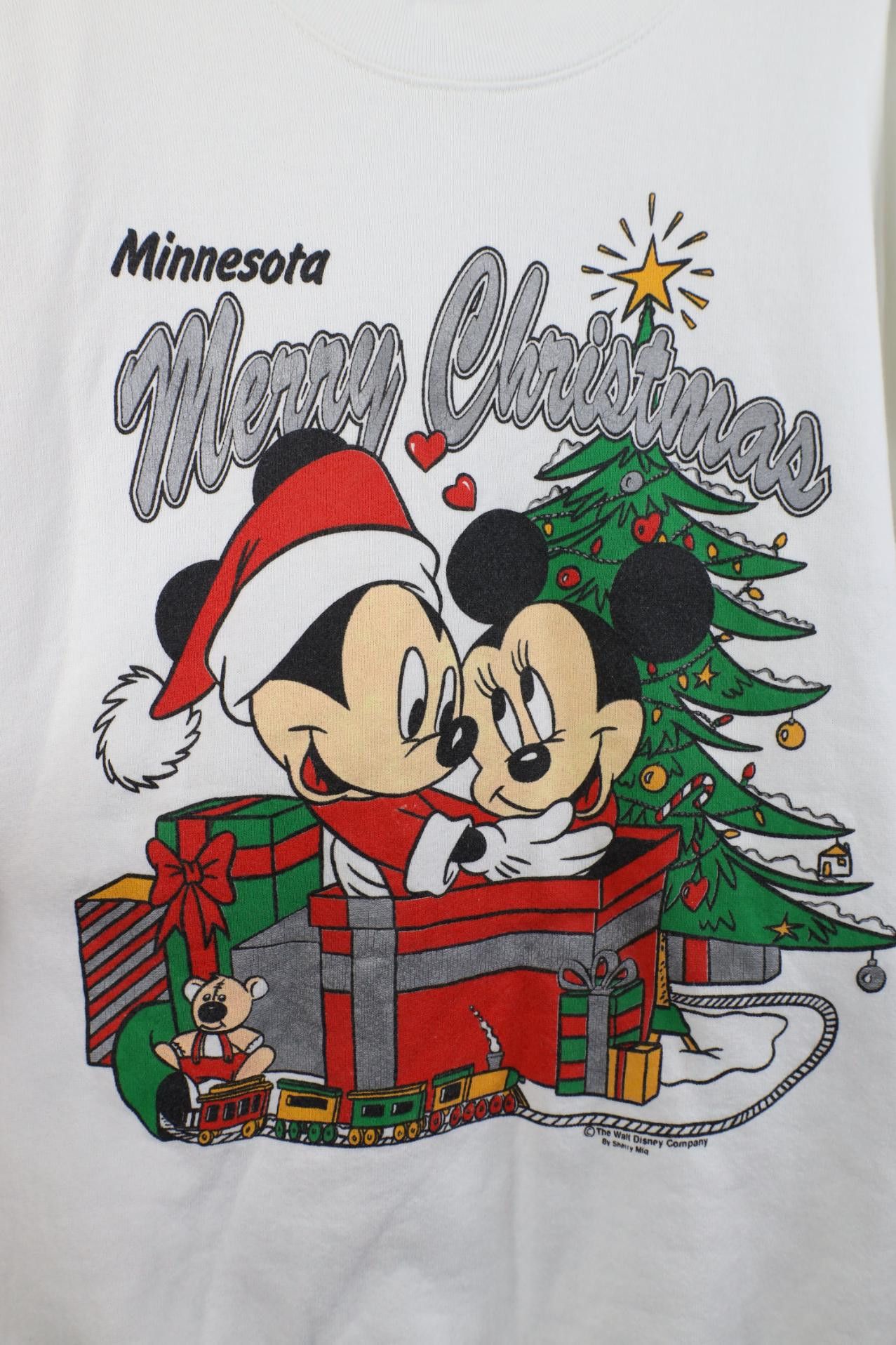 Vintage Vintage 90s Disney Christmas Mickey Minnie Mouse Sweatshirt Size L / US 10 / IT 46 - 4 Thumbnail