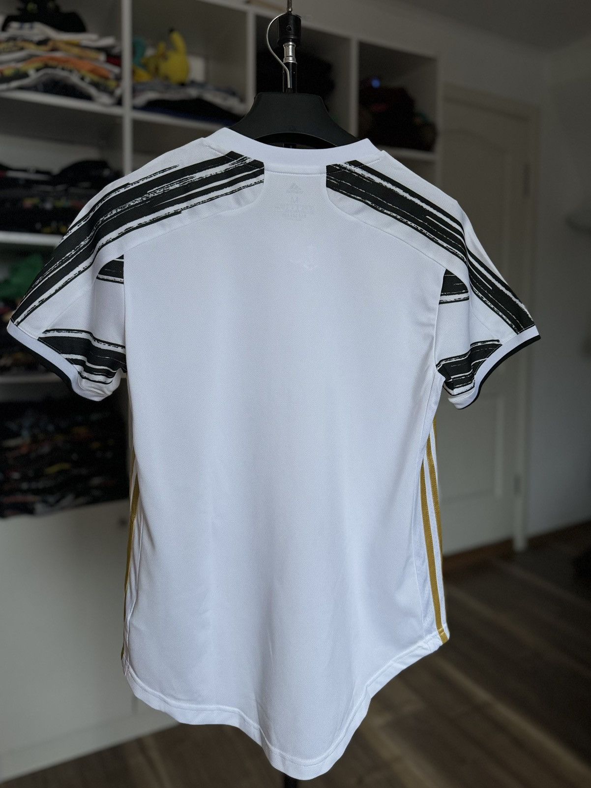 Adidas 2020 Juventus Adidas Jeep Soccer Jersey Size US M / EU 48-50 / 2 - 5 Thumbnail