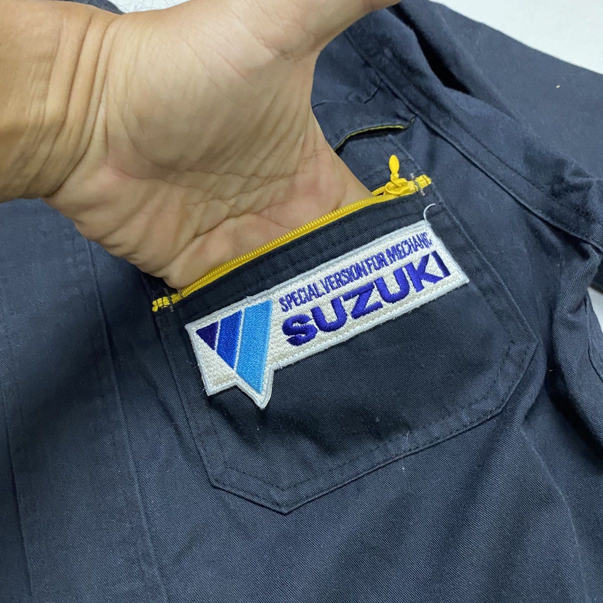 Other SUZUKI COVERALLS TECHNICAL STAFF Size US S / EU 44-46 / 1 - 14 Thumbnail