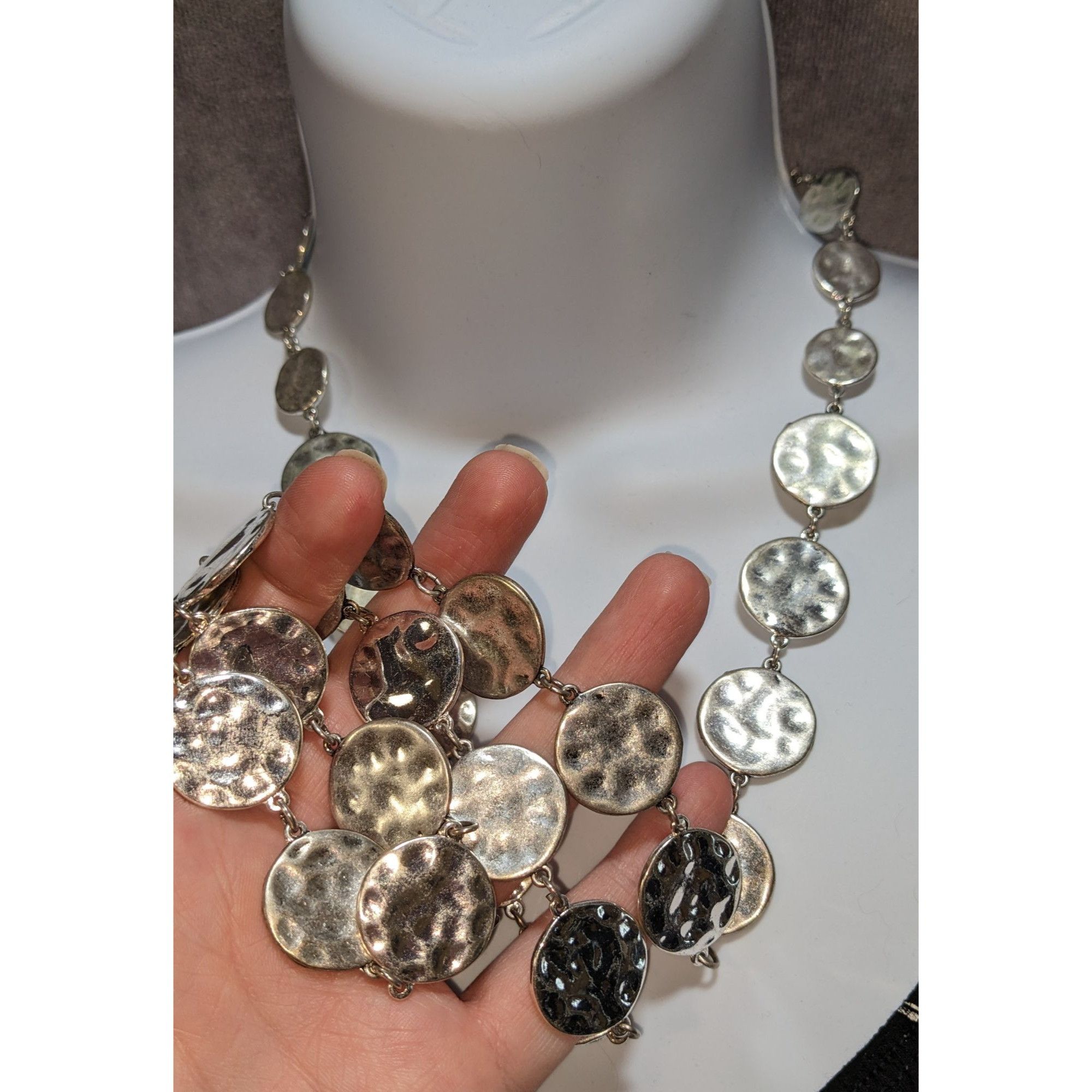 Chicos Vintage Chicos Brutalist Silver-Tone Disc Necklace Size ONE SIZE - 2 Thumbnail