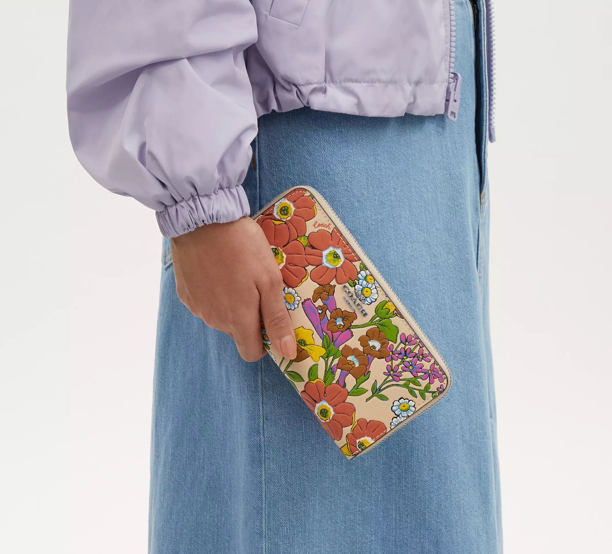 COACH Long Zip Around Wallet With Floral Print 長財布 CR930 Coach Long Zip Around Wallet With Floral Print | Brixton Baker