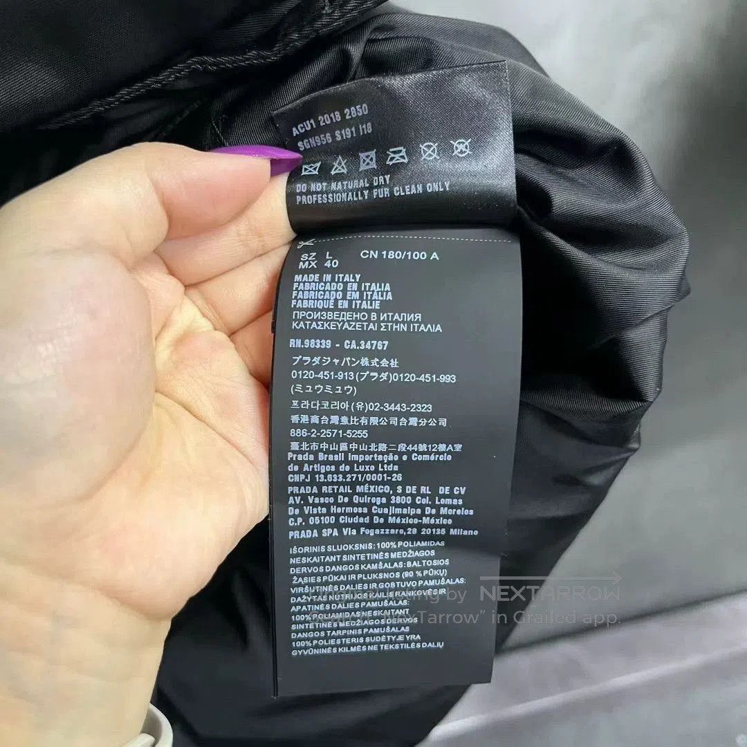 Prada prada black puffer jacket with metal triangle logo. Size US L / EU 52-54 / 3 - 4 Thumbnail